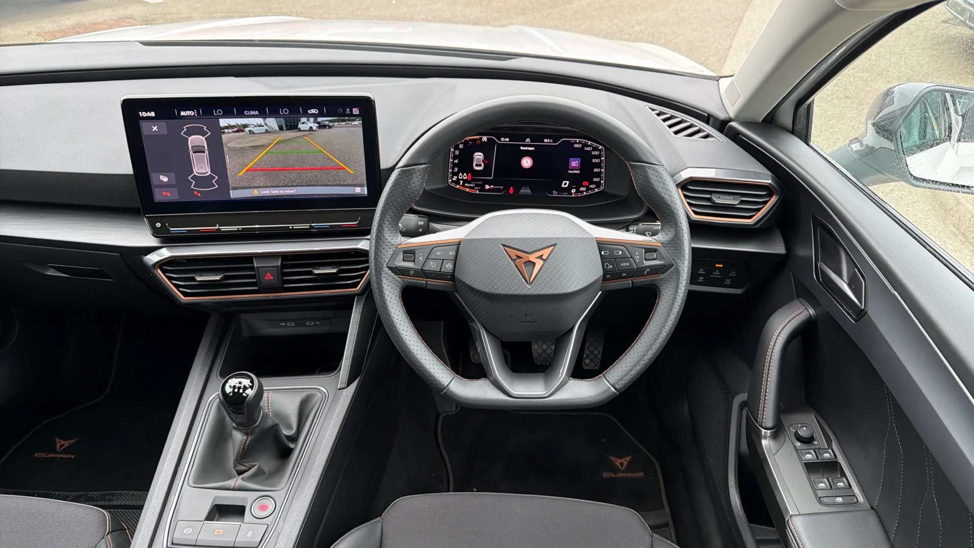 2024 CUPRA LEON 2024 CUPRA LEON
