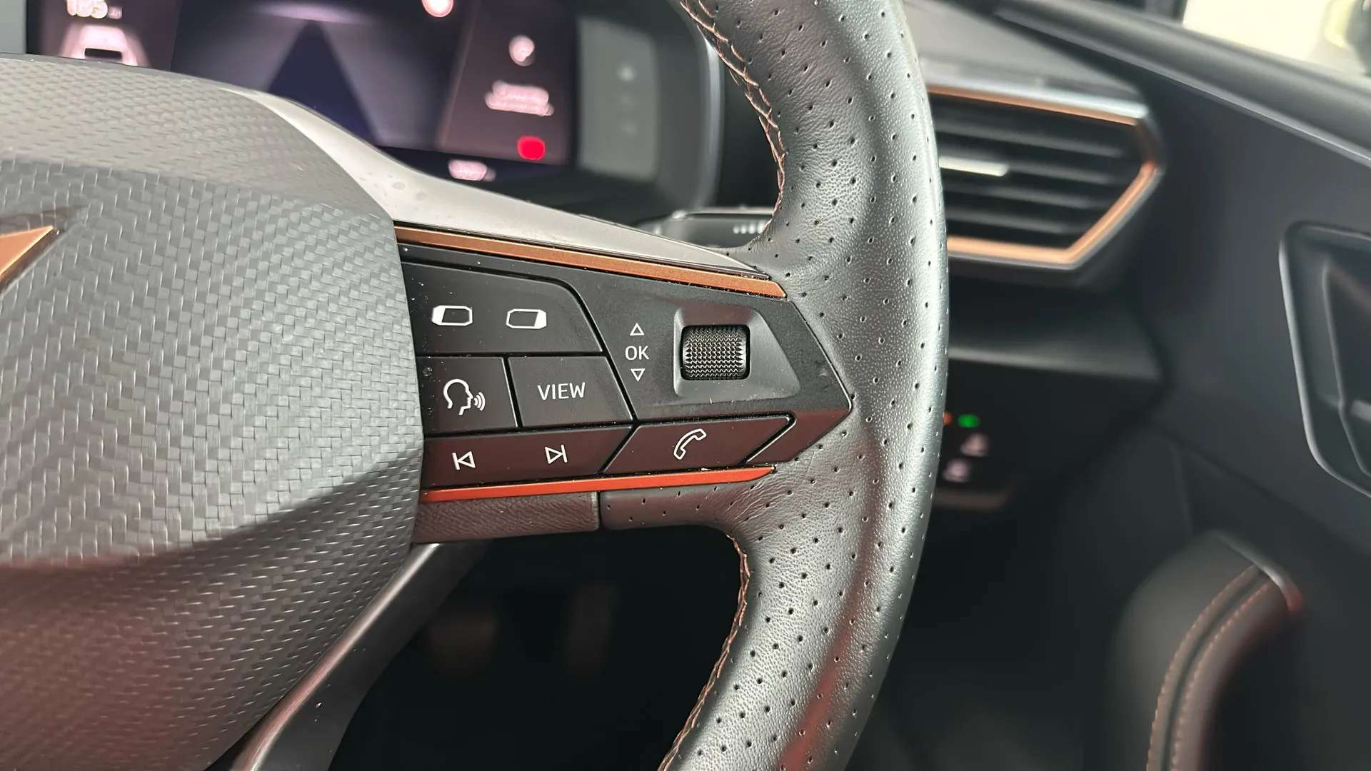 2023 CUPRA LEON 2023 CUPRA LEON
