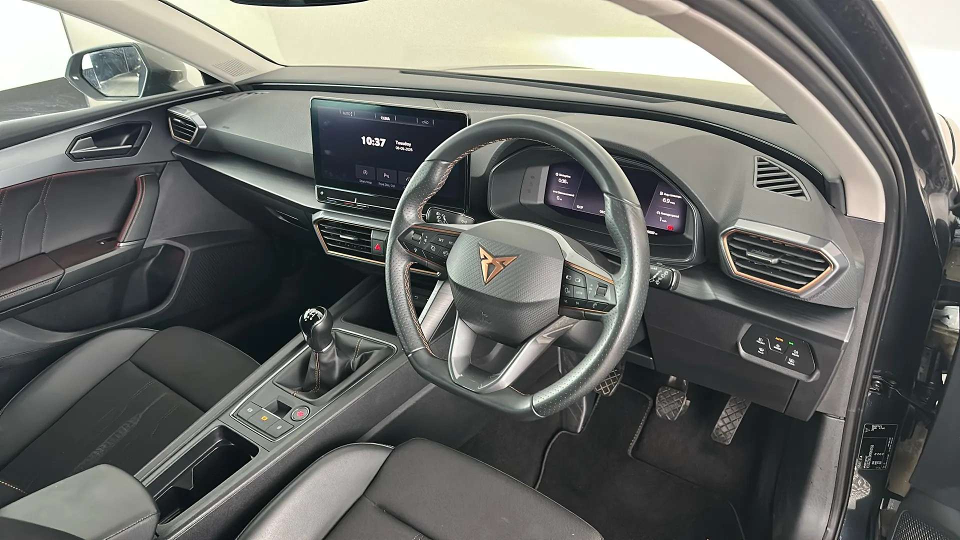 2023 CUPRA LEON 2023 CUPRA LEON