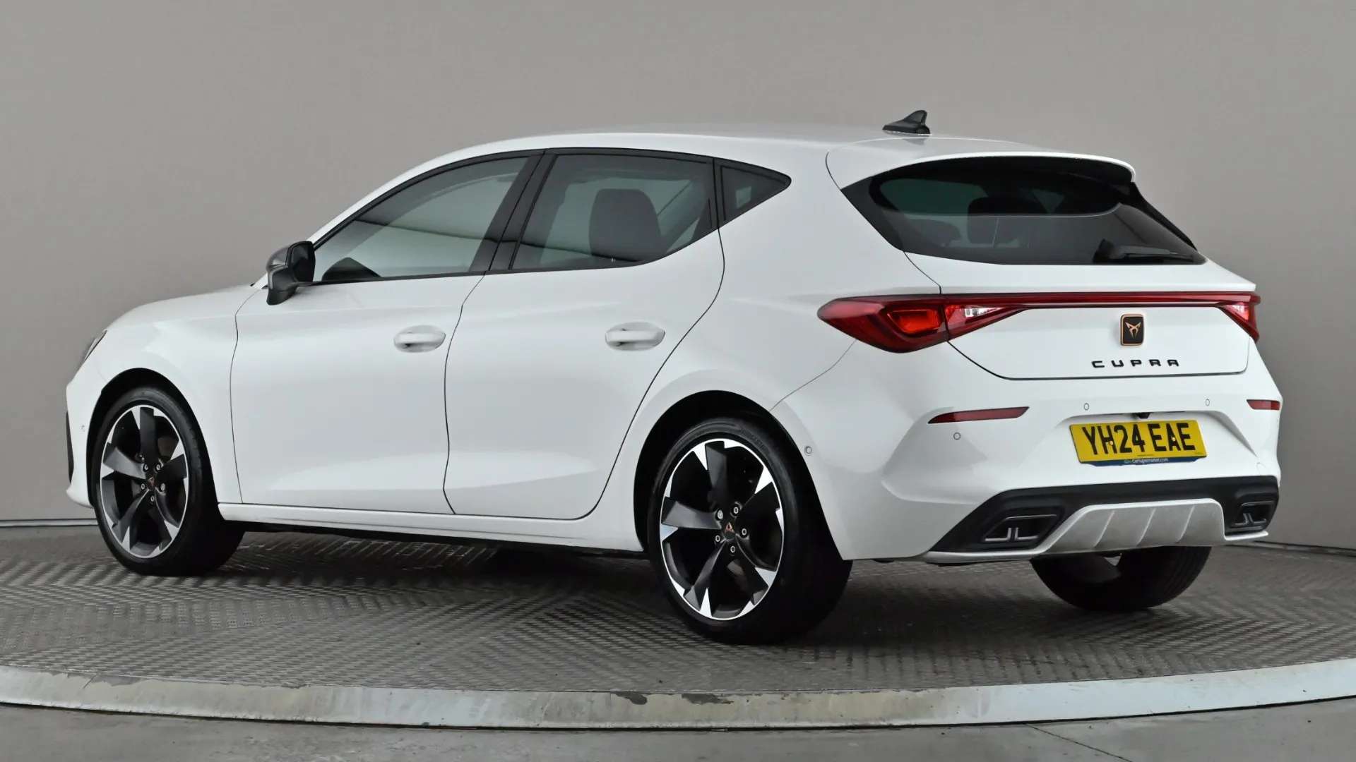 A 2024 CUPRA LEON 1.5 TSI V1 A 2024 CUPRA LEON 1.5 TSI V1