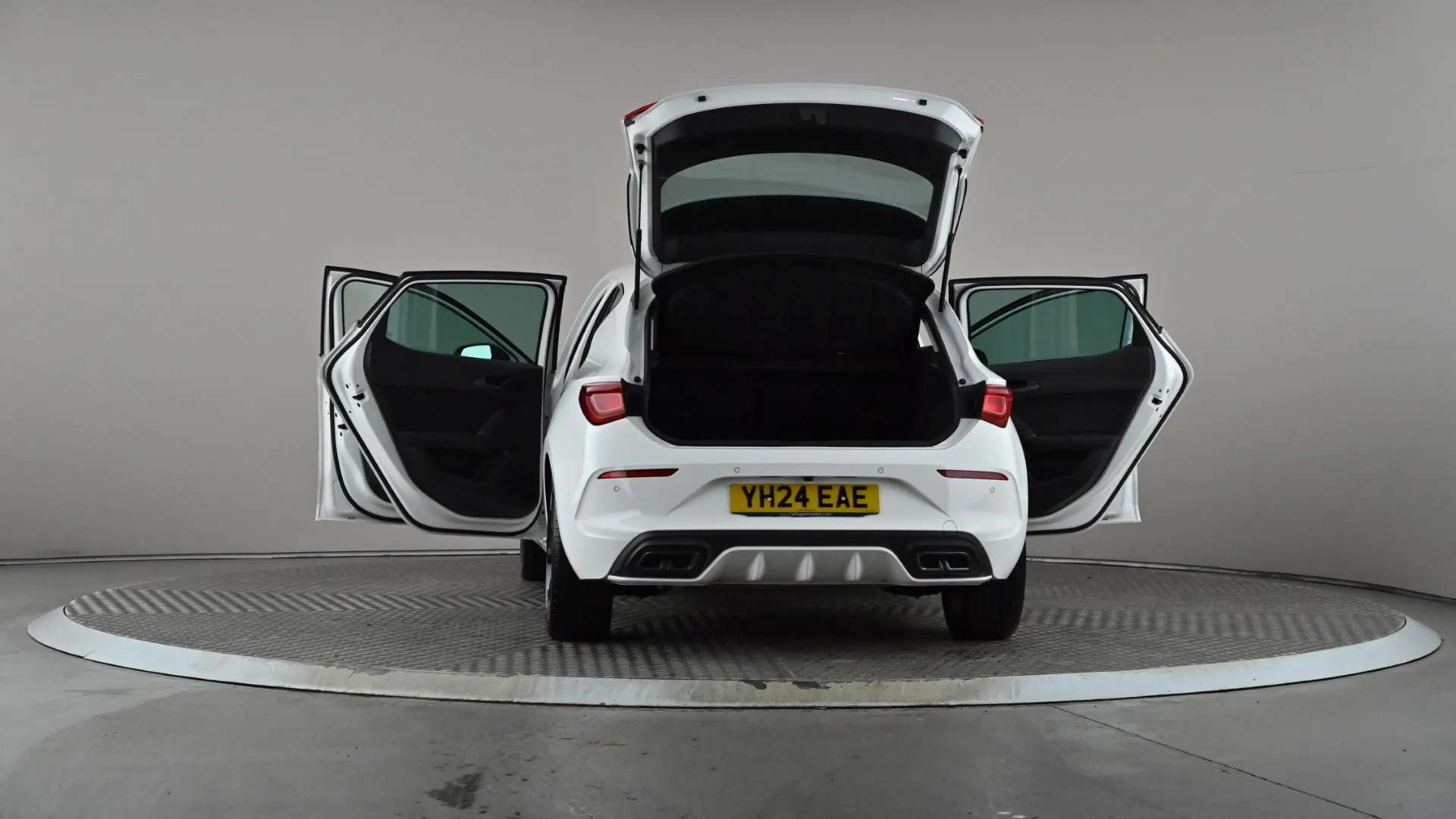 2024 CUPRA LEON 2024 CUPRA LEON
