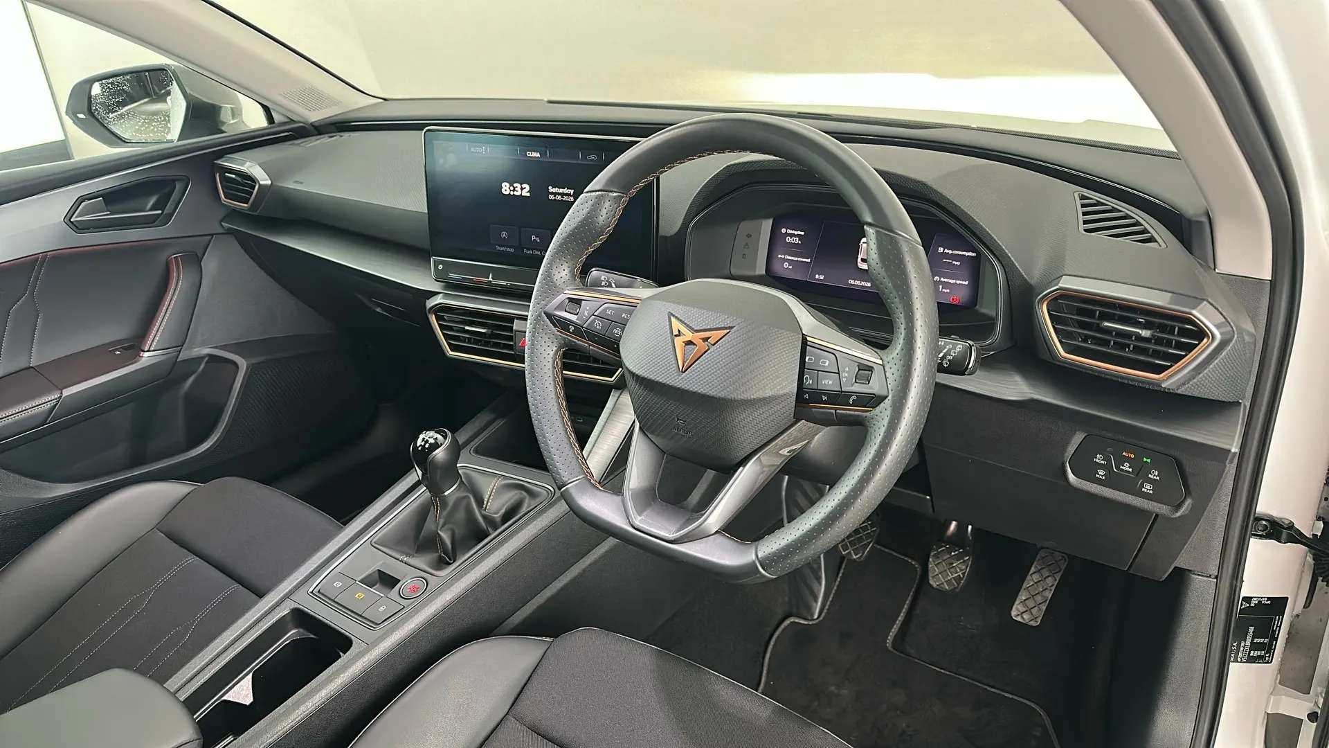 2024 CUPRA LEON 2024 CUPRA LEON