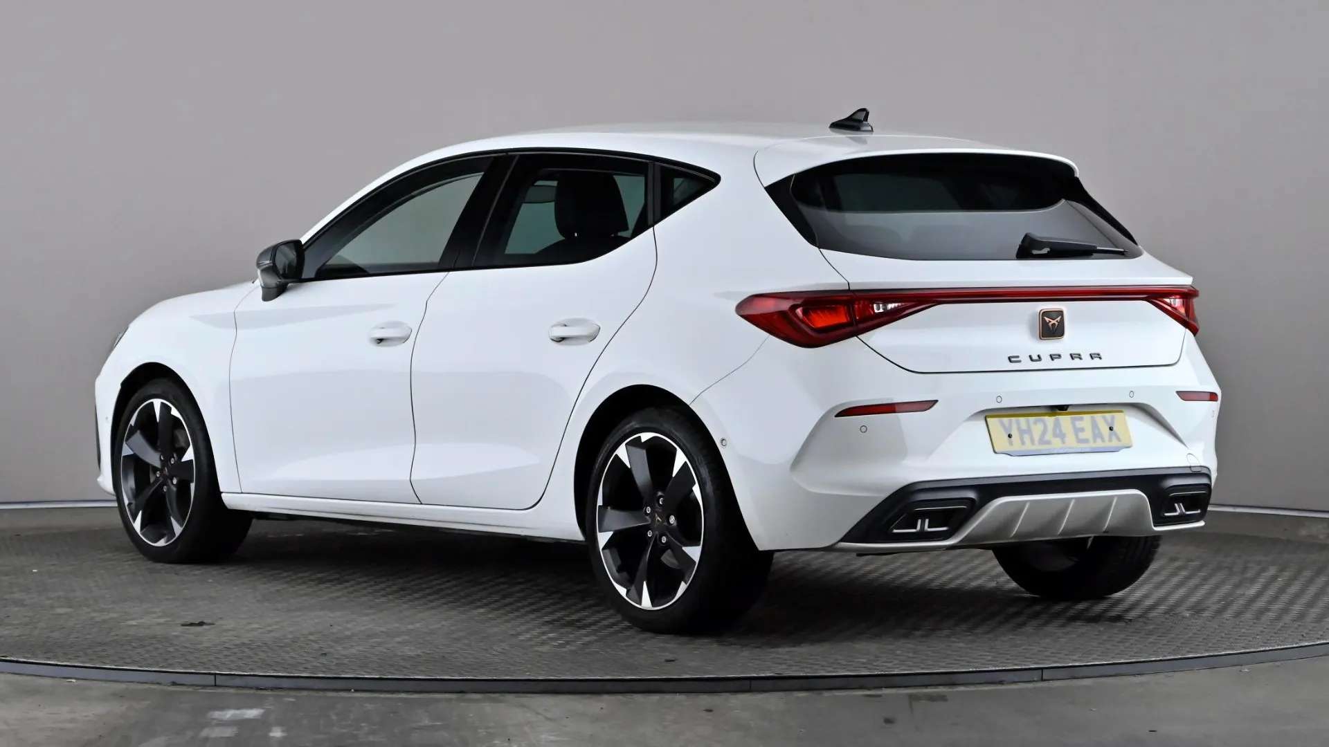 A 2024 CUPRA LEON 1.5 TSI V1 A 2024 CUPRA LEON 1.5 TSI V1