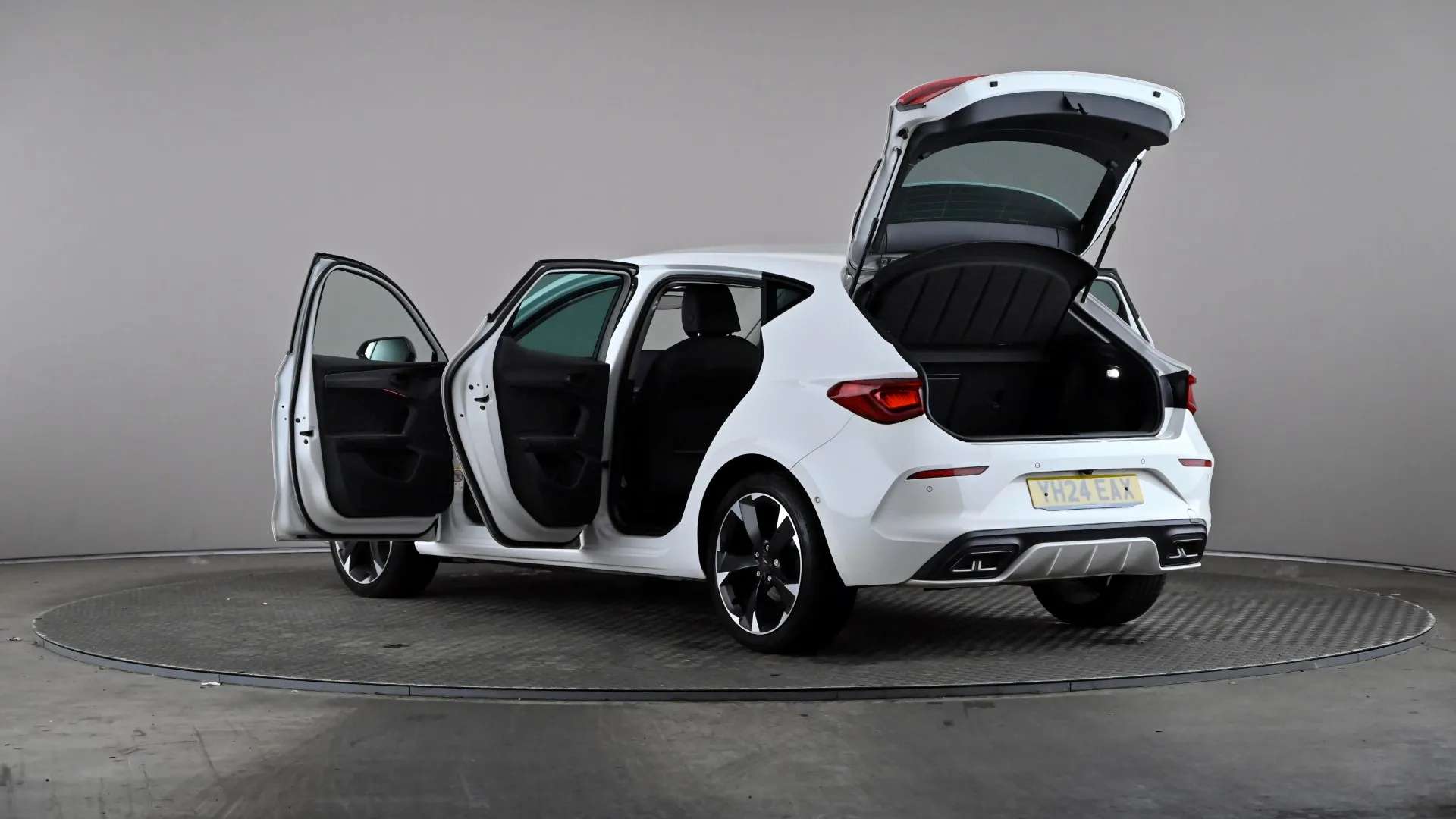 2024 CUPRA LEON 2024 CUPRA LEON