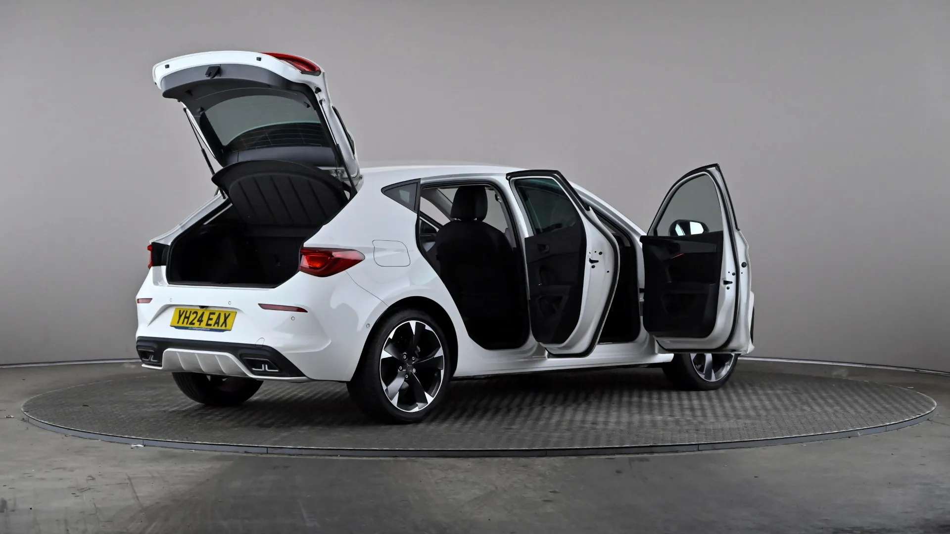 2024 CUPRA LEON 2024 CUPRA LEON