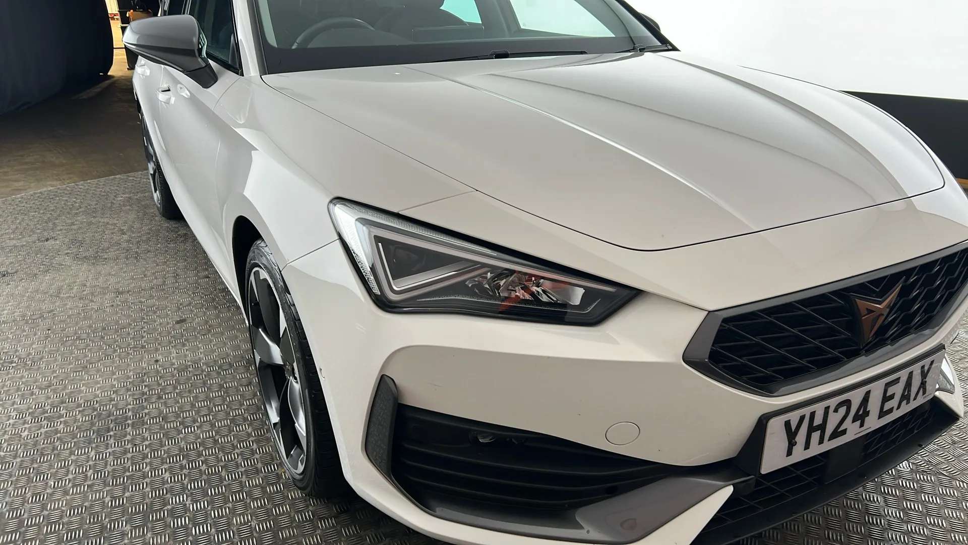 2024 CUPRA LEON 2024 CUPRA LEON