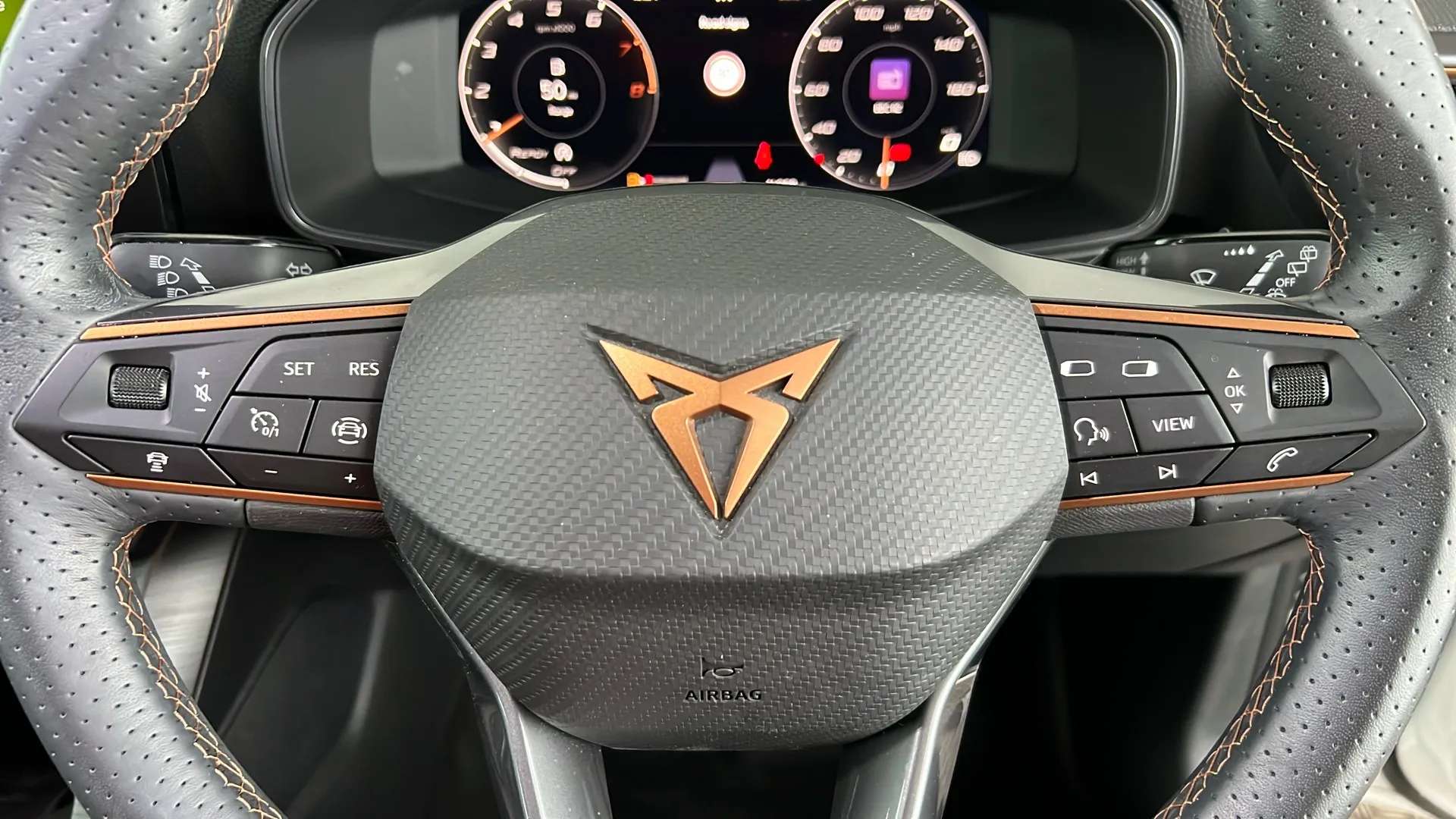 2024 CUPRA LEON 2024 CUPRA LEON