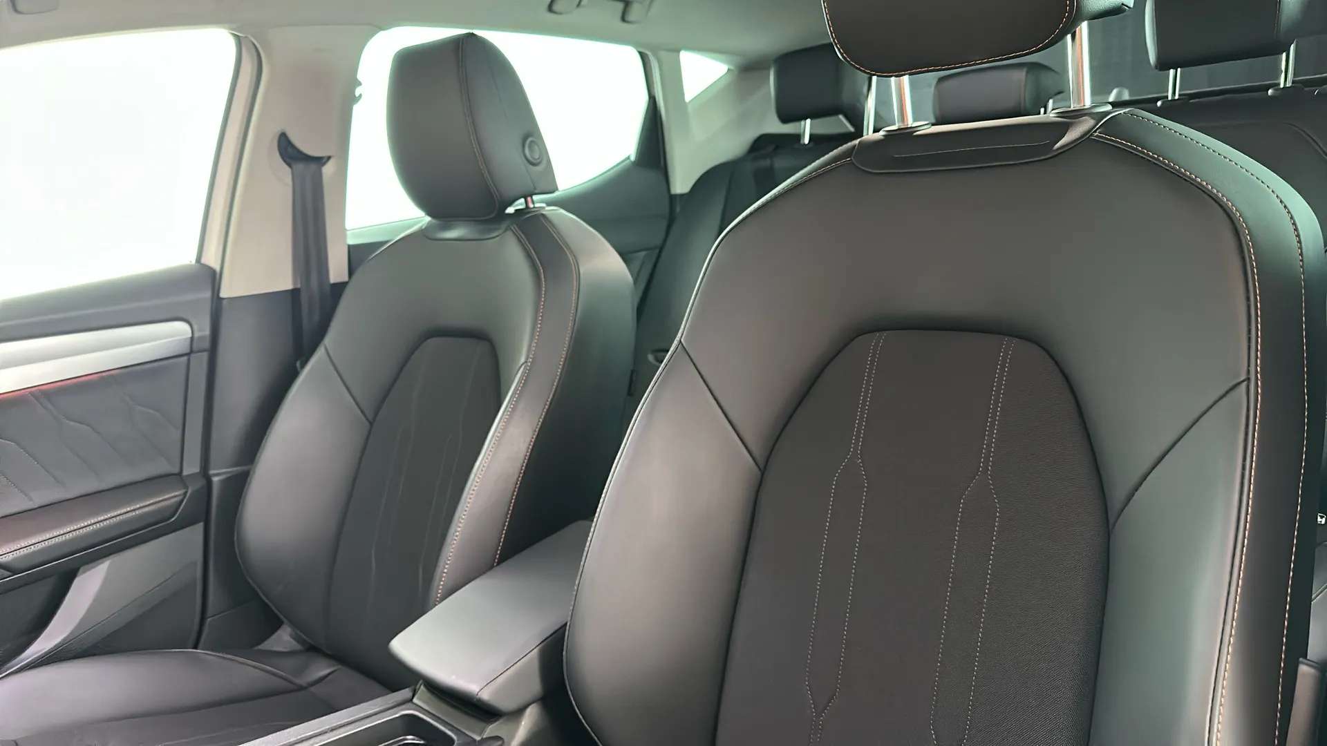 2024 CUPRA LEON 2024 CUPRA LEON