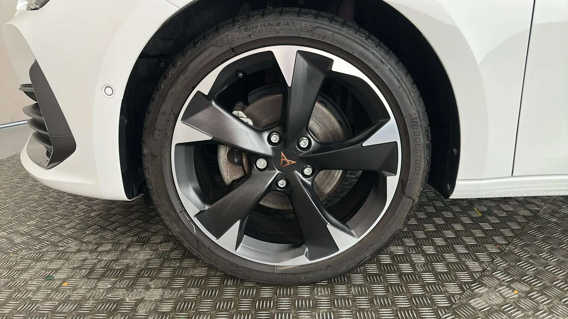 2024 CUPRA LEON 2024 CUPRA LEON