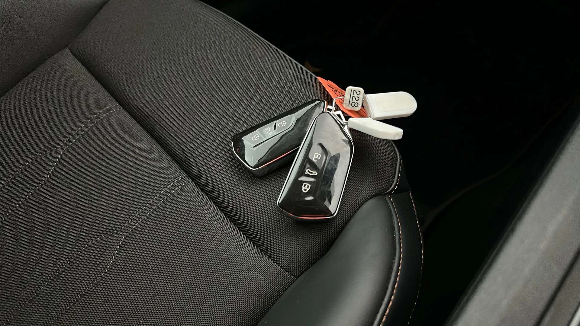 2024 CUPRA LEON 2024 CUPRA LEON