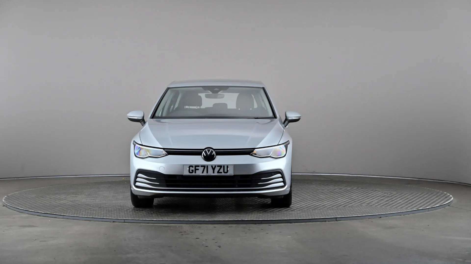 A 2022 VOLKSWAGEN GOLF 1.0 TSI Life A 2022 VOLKSWAGEN GOLF 1.0 TSI Life