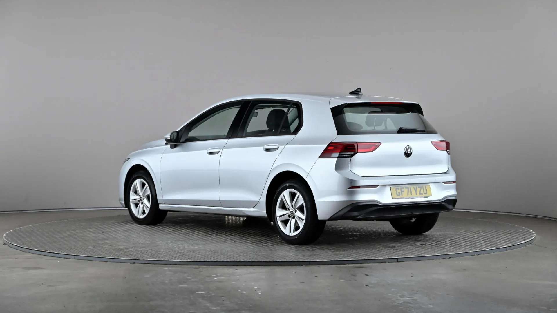 A 2022 VOLKSWAGEN GOLF 1.0 TSI Life A 2022 VOLKSWAGEN GOLF 1.0 TSI Life