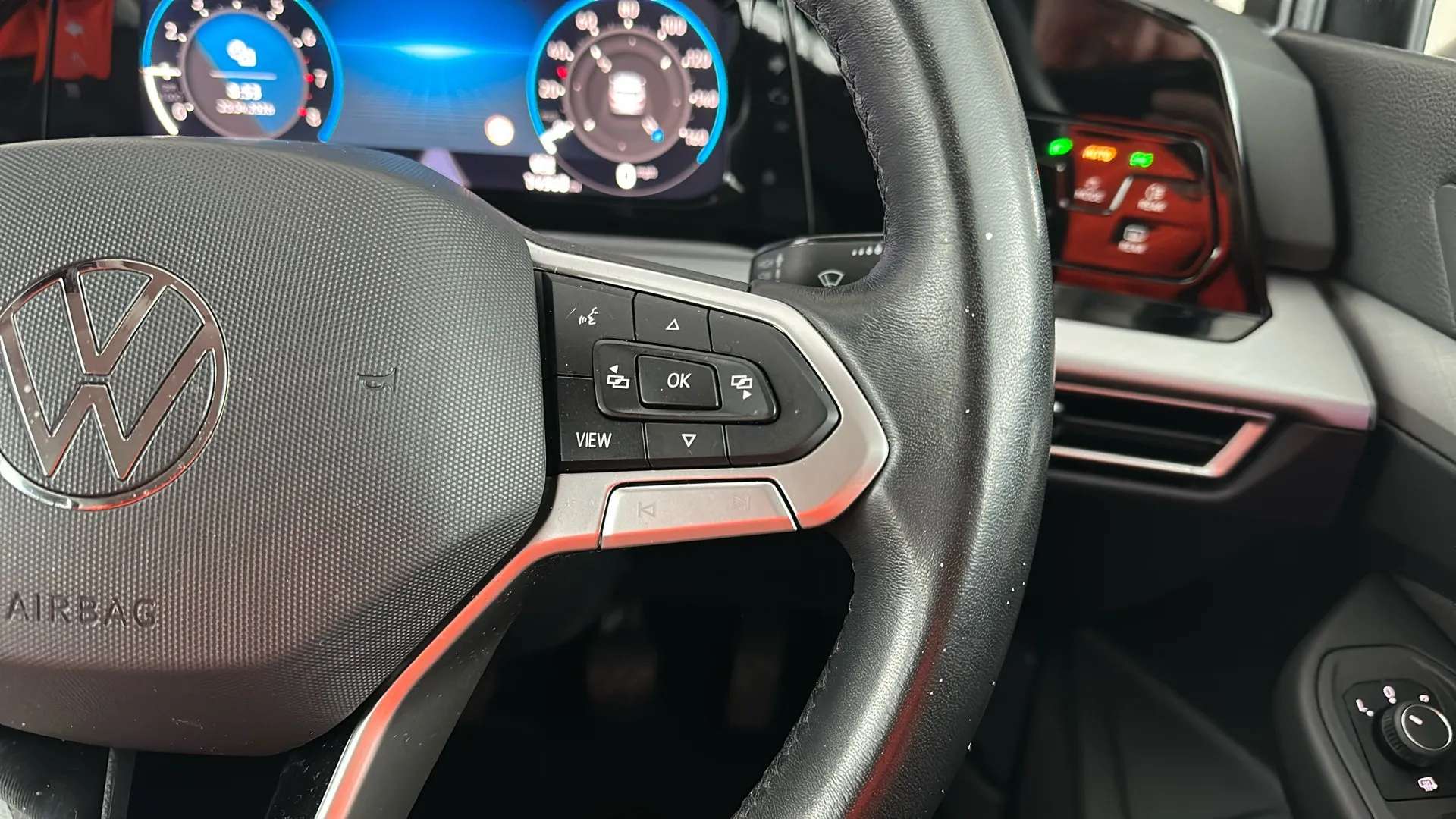 2023 VOLKSWAGEN GOLF 2023 VOLKSWAGEN GOLF