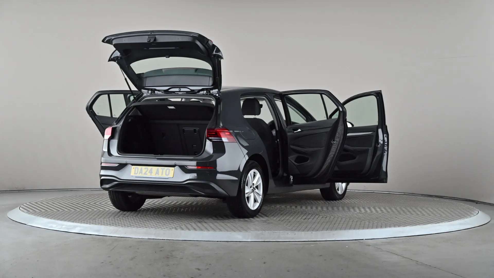 2024 VOLKSWAGEN GOLF 2024 VOLKSWAGEN GOLF