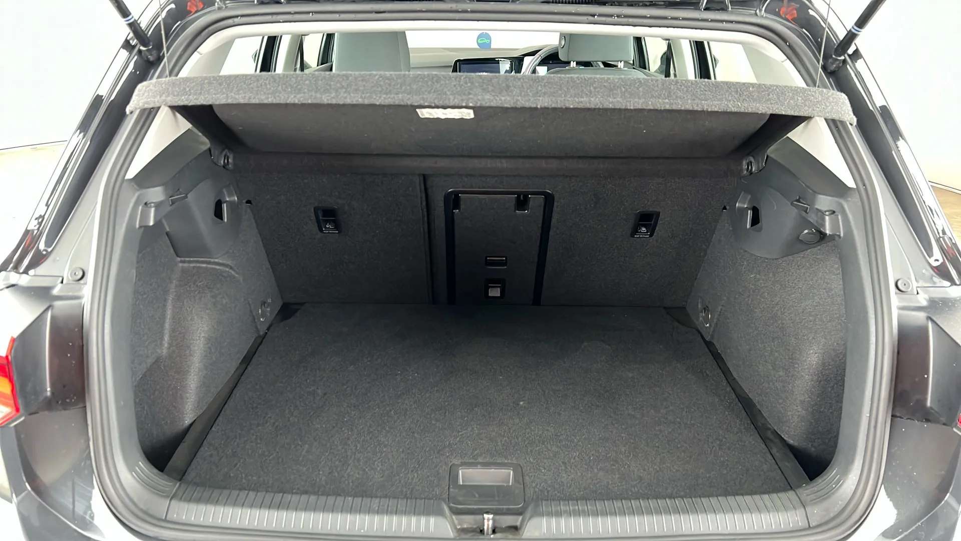 2024 VOLKSWAGEN GOLF 2024 VOLKSWAGEN GOLF