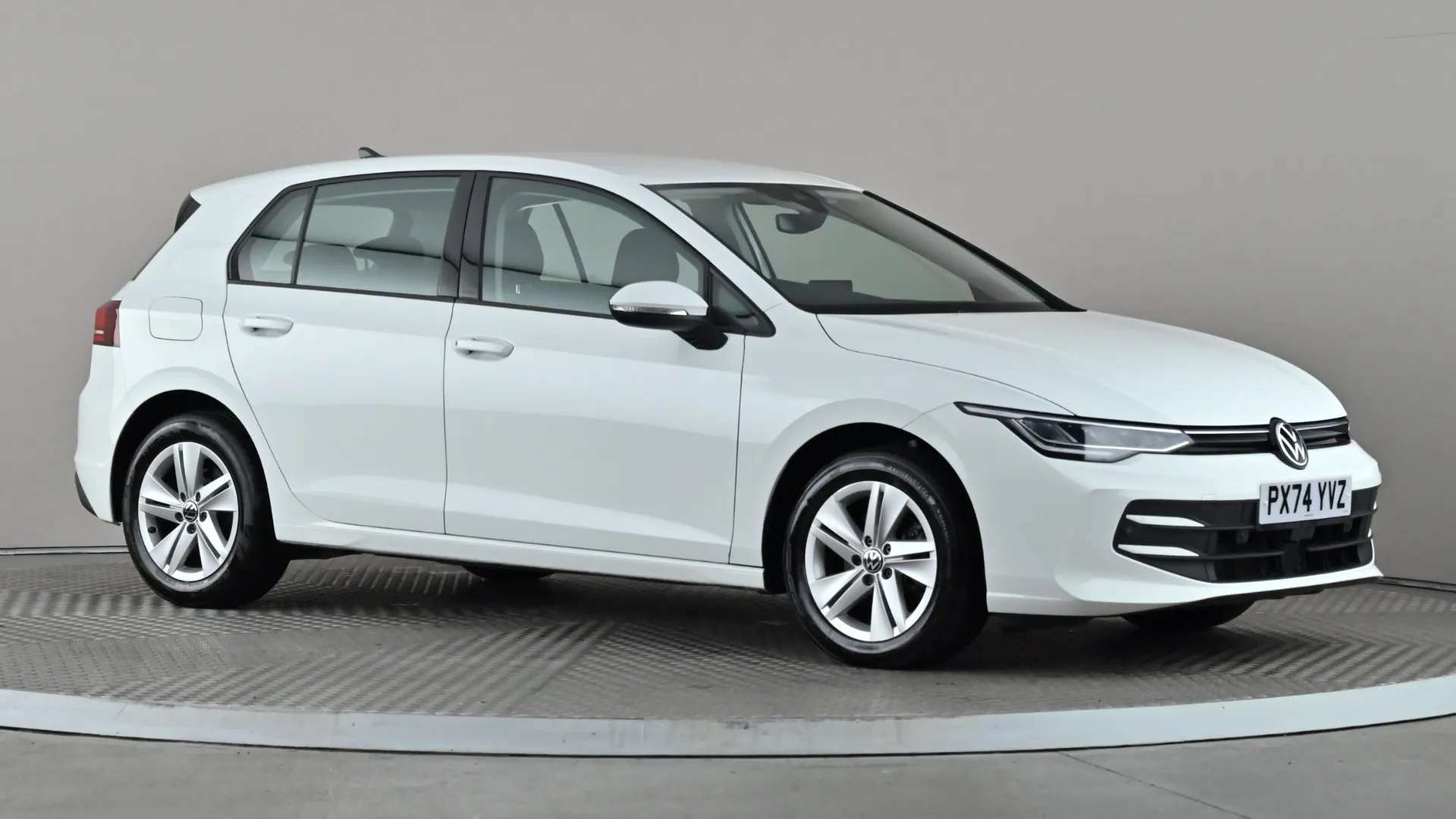 A 2024 VOLKSWAGEN GOLF 1.5 TSI Life A 2024 VOLKSWAGEN GOLF 1.5 TSI Life