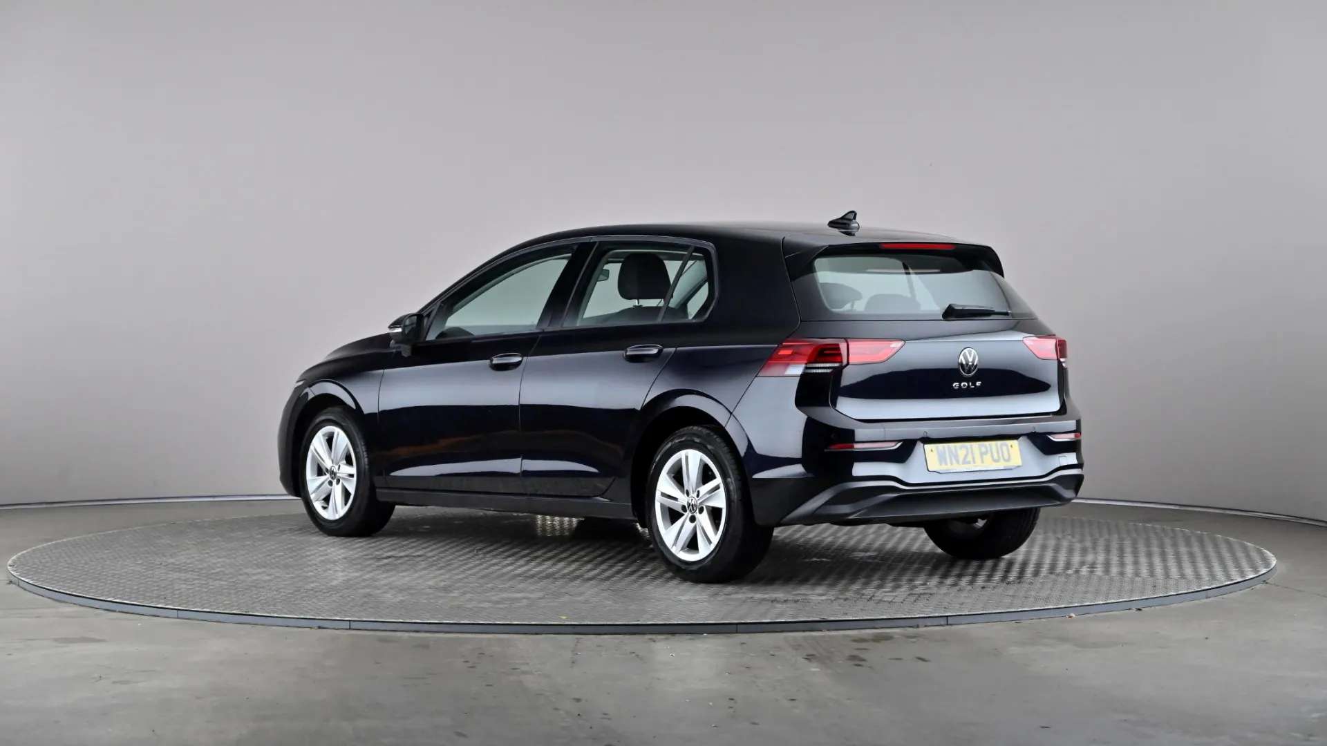 A 2021 VOLKSWAGEN GOLF 1.5 TSI Life A 2021 VOLKSWAGEN GOLF 1.5 TSI Life