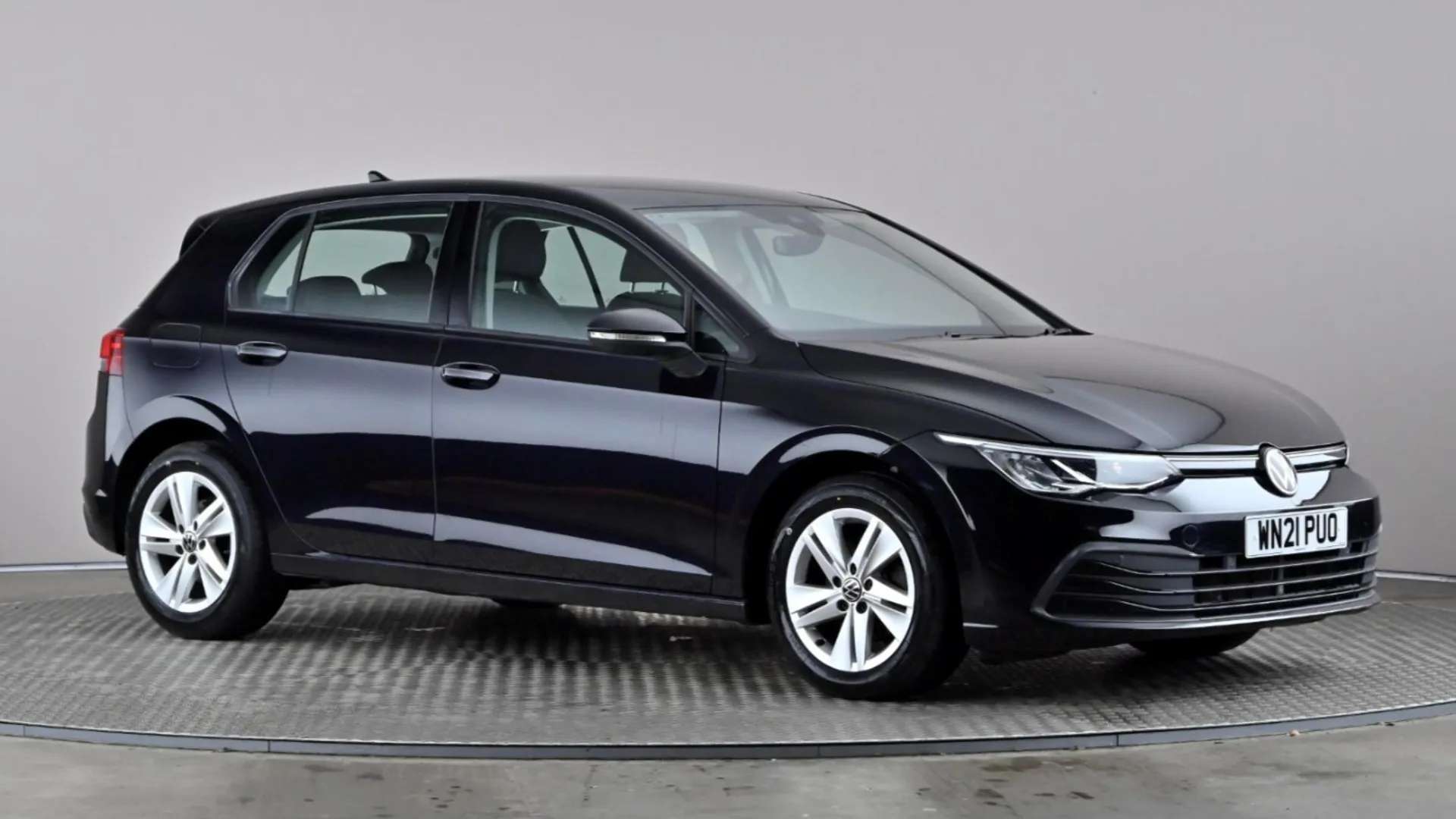 A 2021 VOLKSWAGEN GOLF 1.5 TSI Life A 2021 VOLKSWAGEN GOLF 1.5 TSI Life