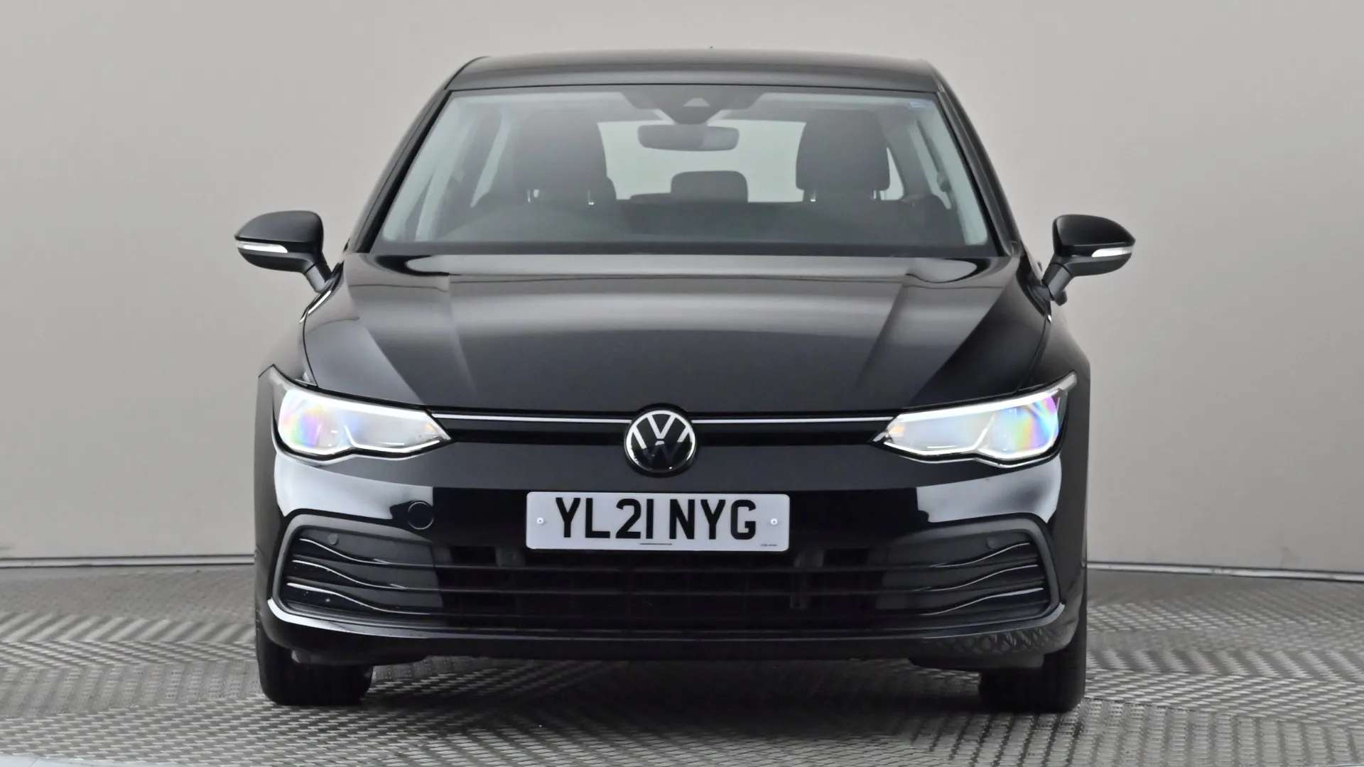 A 2021 VOLKSWAGEN GOLF 1.5 TSI Life A 2021 VOLKSWAGEN GOLF 1.5 TSI Life
