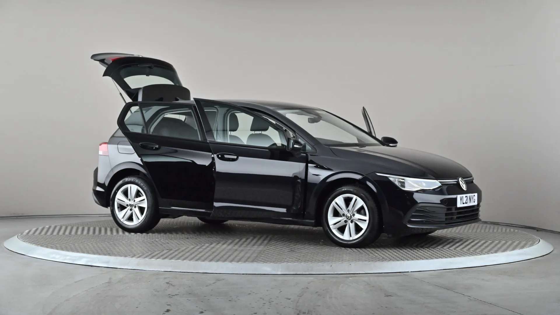 2021 VOLKSWAGEN GOLF 2021 VOLKSWAGEN GOLF