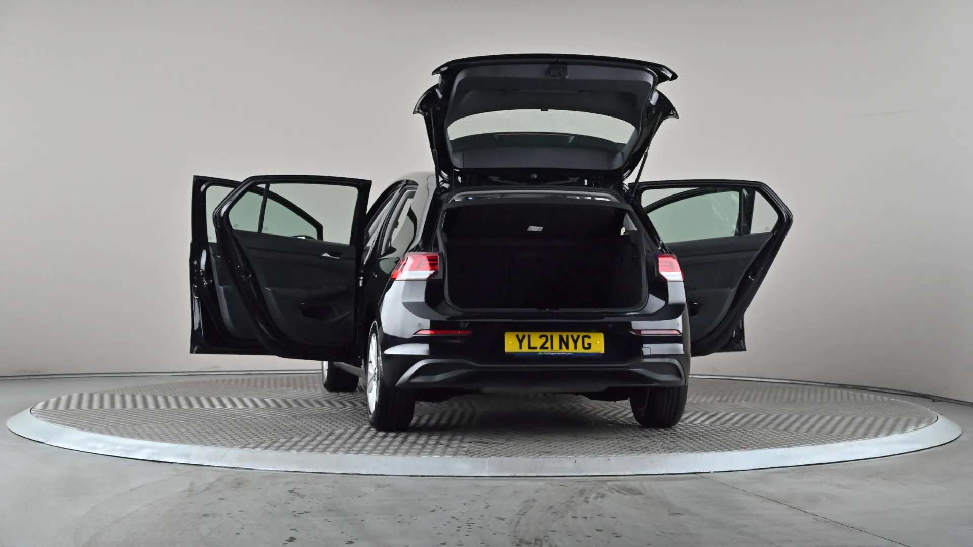 2021 VOLKSWAGEN GOLF 2021 VOLKSWAGEN GOLF