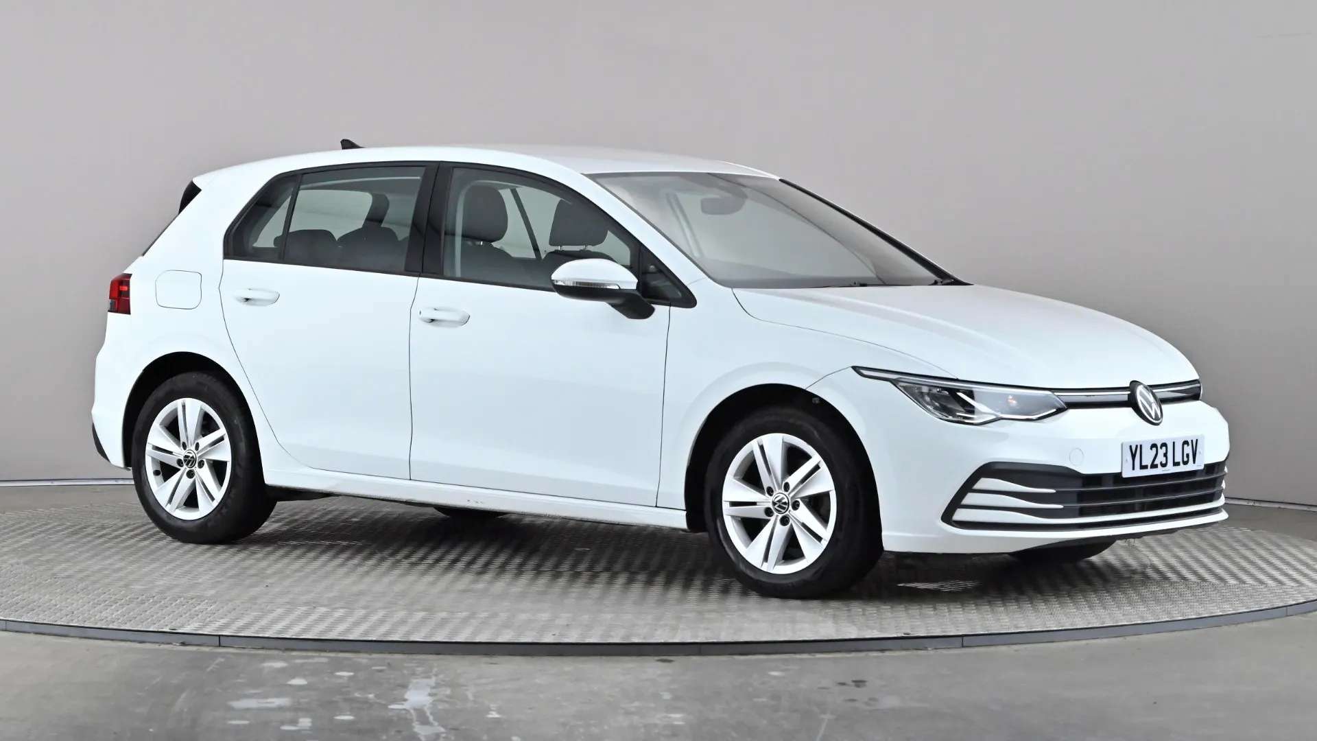 A 2023 VOLKSWAGEN GOLF 1.5 TSI Life A 2023 VOLKSWAGEN GOLF 1.5 TSI Life