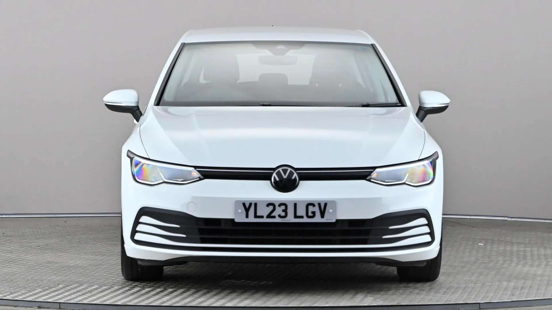 A 2023 VOLKSWAGEN GOLF 1.5 TSI Life A 2023 VOLKSWAGEN GOLF 1.5 TSI Life
