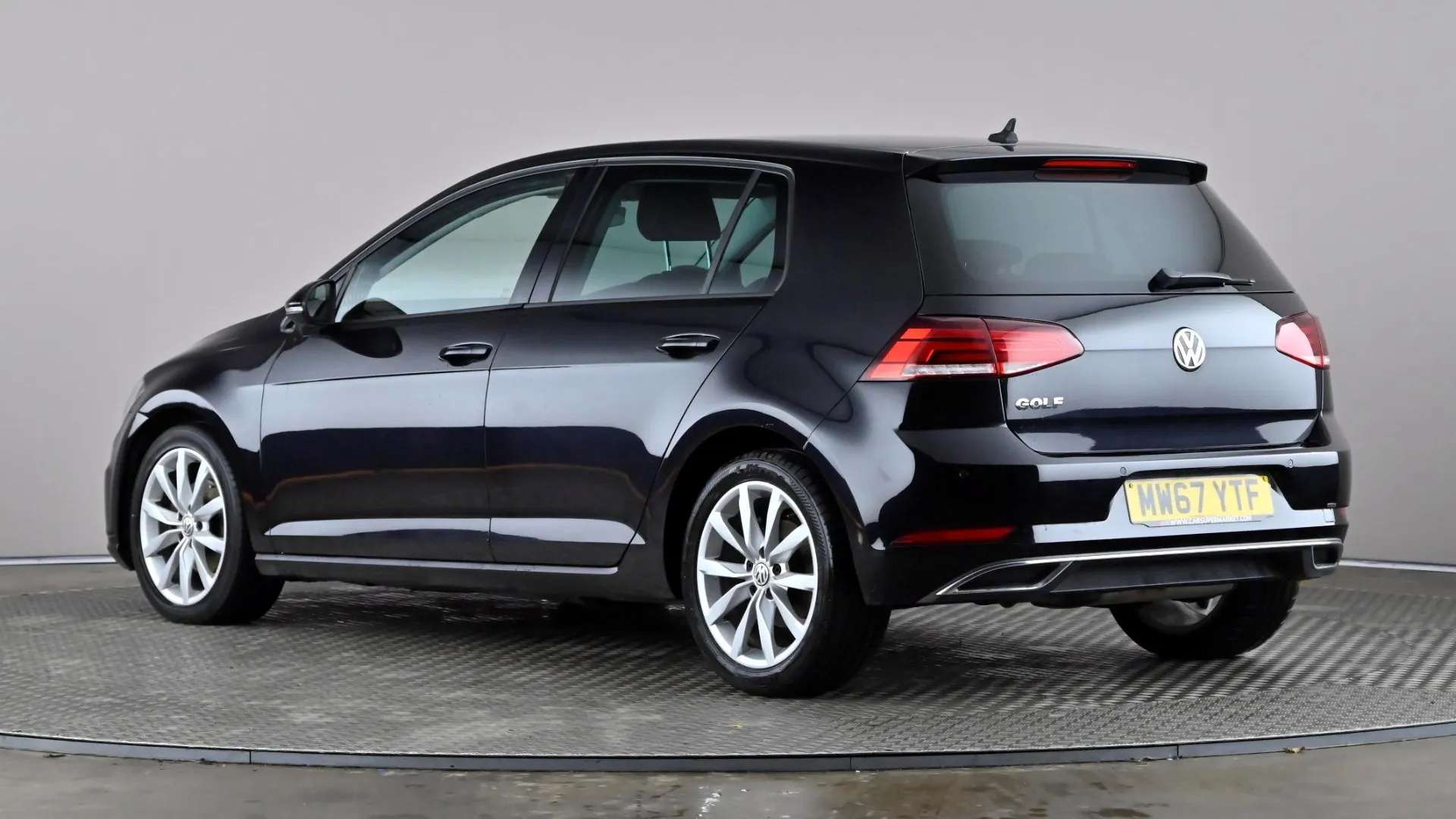 A 2018 VOLKSWAGEN GOLF 1.6 TDI GT A 2018 VOLKSWAGEN GOLF 1.6 TDI GT