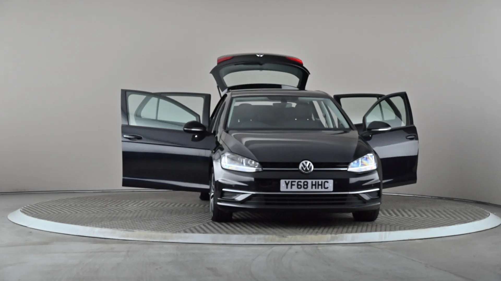 2018 VOLKSWAGEN GOLF 2018 VOLKSWAGEN GOLF