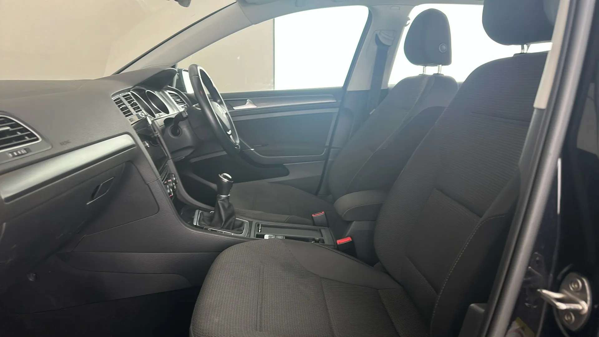 2018 VOLKSWAGEN GOLF 2018 VOLKSWAGEN GOLF