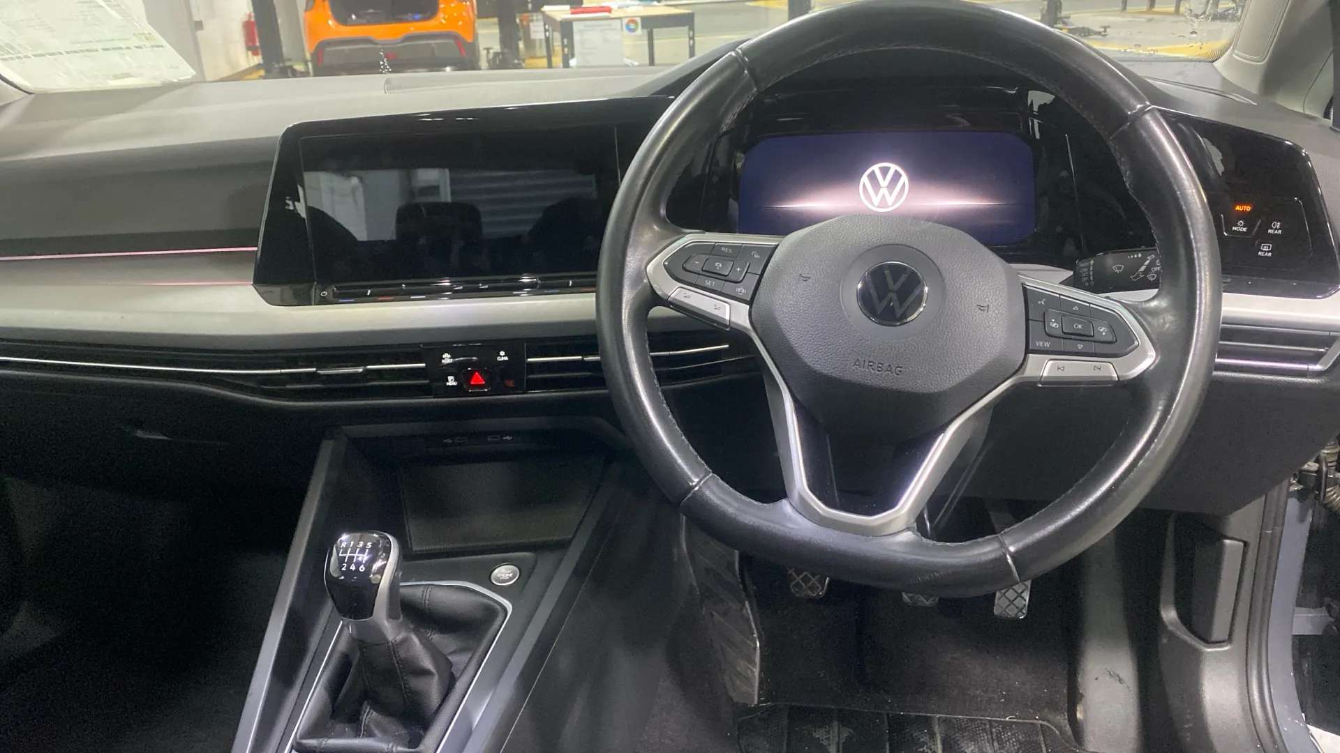 2022 VOLKSWAGEN GOLF 2022 VOLKSWAGEN GOLF