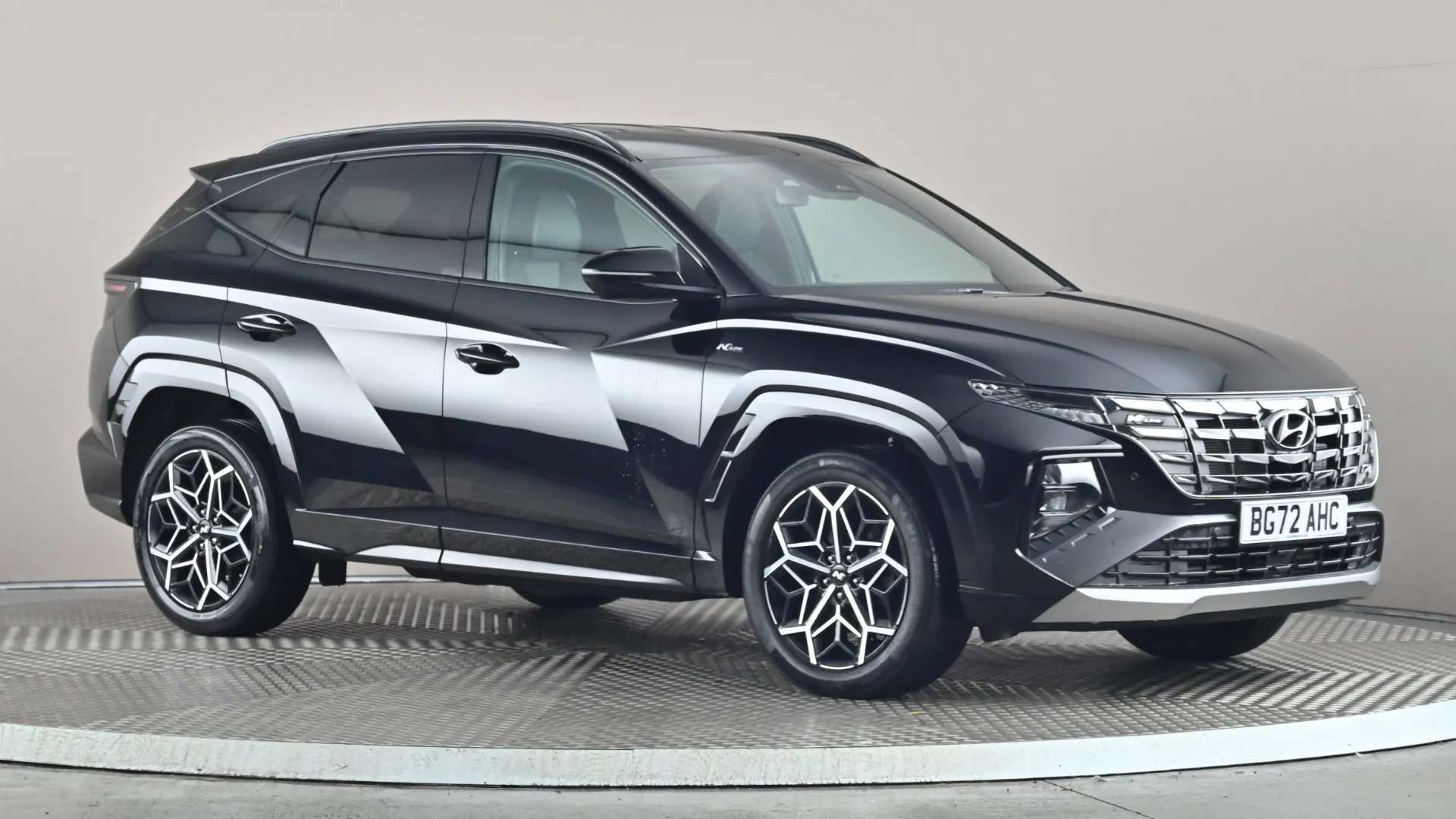 A 2022 HYUNDAI TUCSON 1.6 TGDi Hybrid 230 N Line 2WD Auto A 2022 HYUNDAI TUCSON 1.6 TGDi Hybrid 230 N Line 2WD Auto