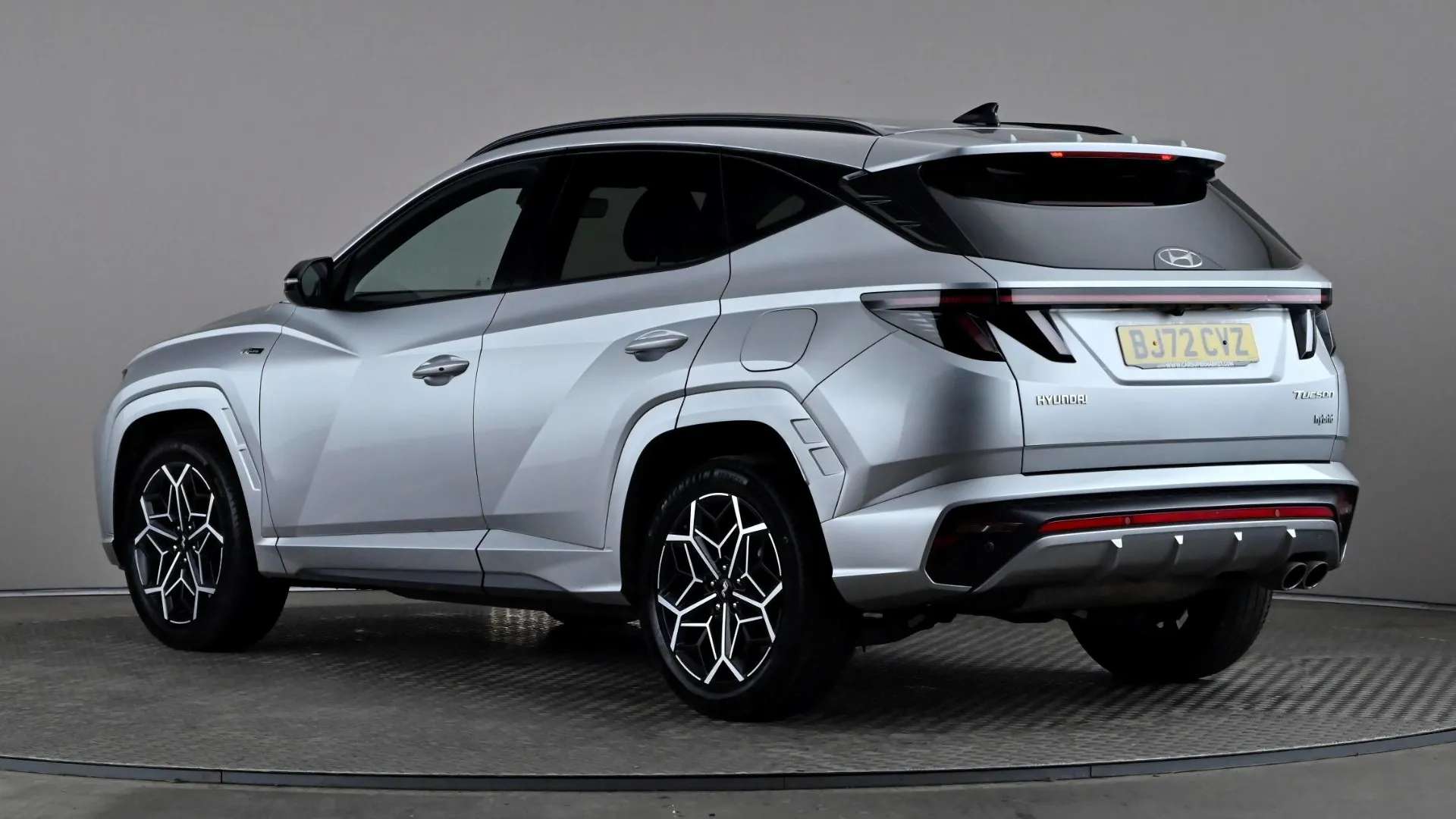 A 2022 HYUNDAI TUCSON 1.6 TGDi Hybrid 230 N Line 2WD Auto A 2022 HYUNDAI TUCSON 1.6 TGDi Hybrid 230 N Line 2WD Auto