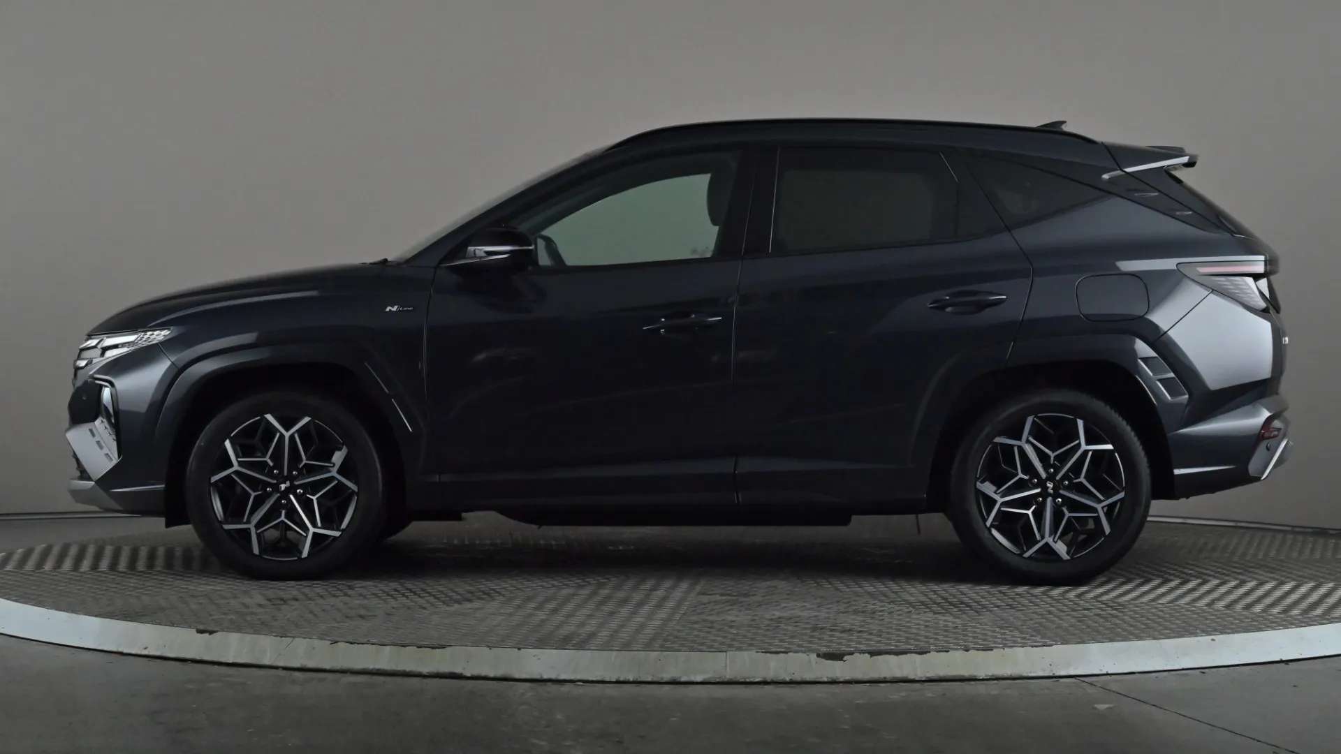 A 2022 HYUNDAI TUCSON 1.6 TGDi Plug-in Hybrid N Line 4WD Auto A 2022 HYUNDAI TUCSON 1.6 TGDi Plug-in Hybrid N Line 4WD Auto