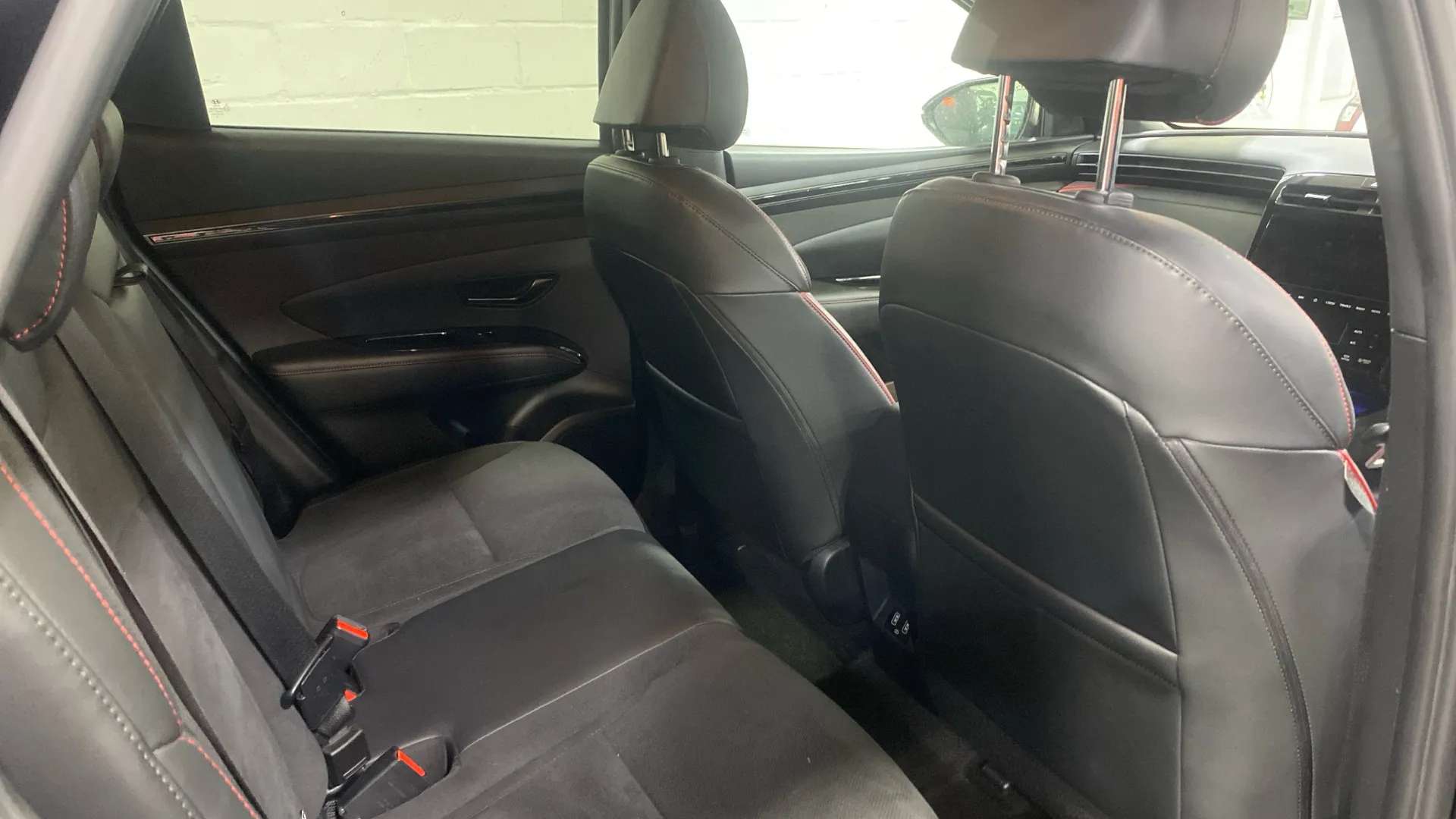 A 2022 HYUNDAI TUCSON 1.6 TGDi Plug-in Hybrid N Line 4WD Auto A 2022 HYUNDAI TUCSON 1.6 TGDi Plug-in Hybrid N Line 4WD Auto