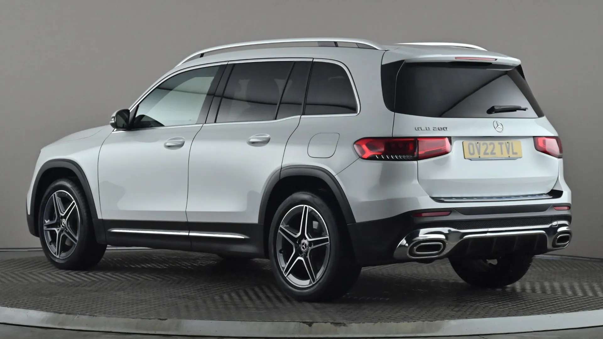 A 2022 MERCEDES-BENZ GLB GLB 200 AMG Line 7G-Tronic A 2022 MERCEDES-BENZ GLB GLB 200 AMG Line 7G-Tronic