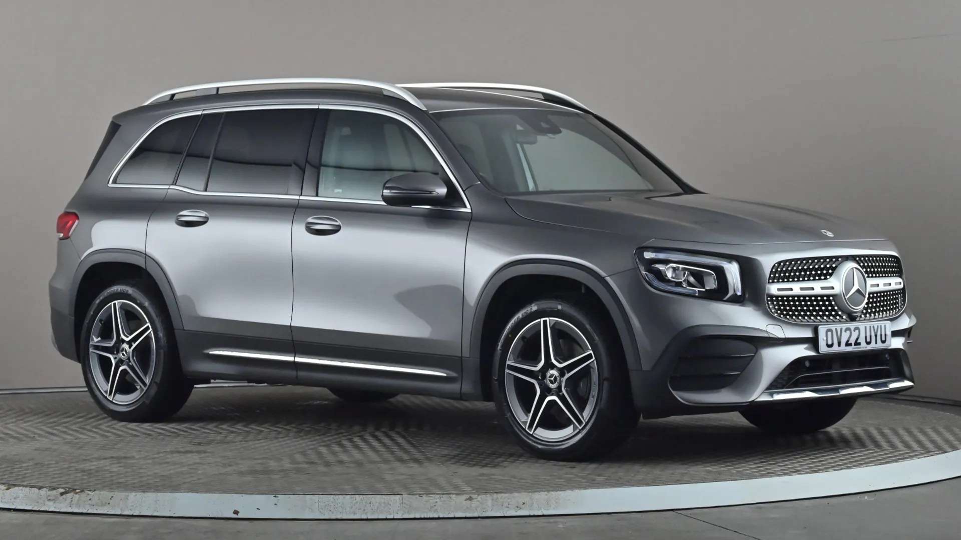 A 2022 MERCEDES-BENZ GLB GLB 200 AMG Line 7G-Tronic A 2022 MERCEDES-BENZ GLB GLB 200 AMG Line 7G-Tronic