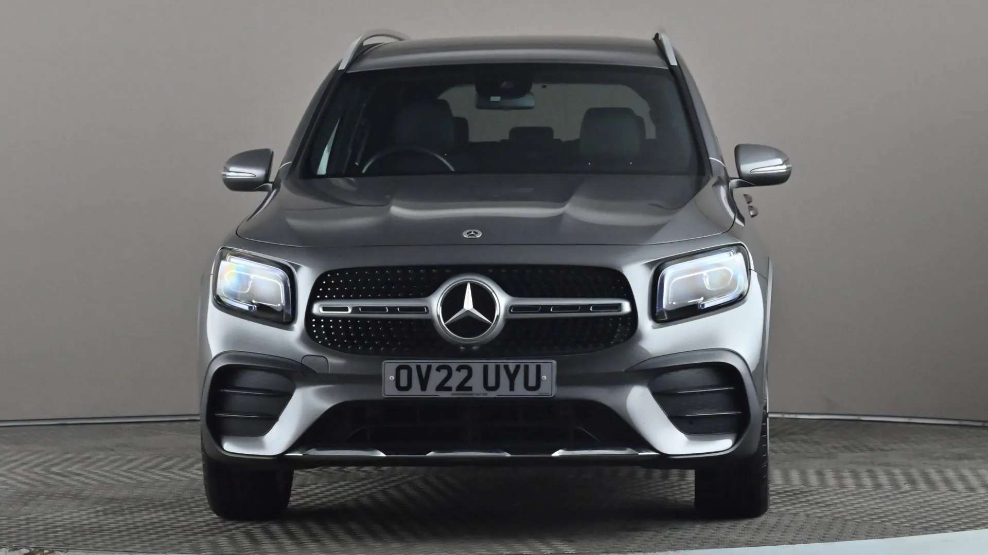 A 2022 MERCEDES-BENZ GLB GLB 200 AMG Line 7G-Tronic A 2022 MERCEDES-BENZ GLB GLB 200 AMG Line 7G-Tronic