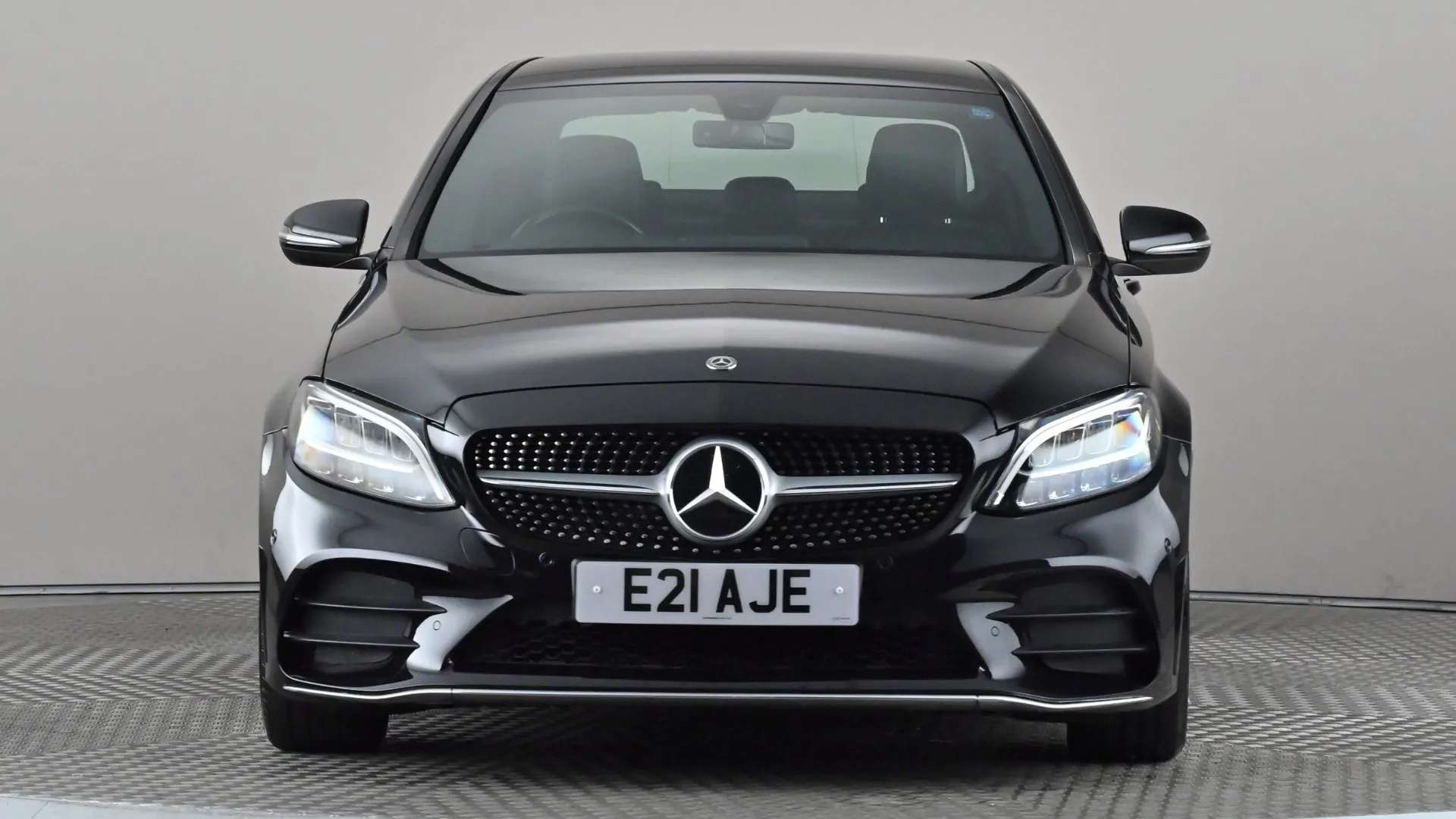 A 2019 MERCEDES-BENZ C CLASS C200 AMG Line 9G-Tronic A 2019 MERCEDES-BENZ C CLASS C200 AMG Line 9G-Tronic