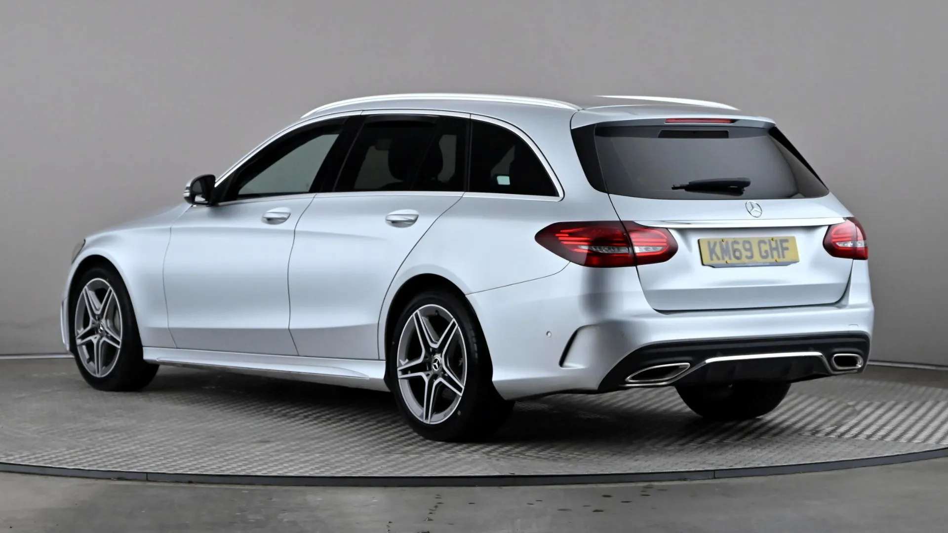 A 2019 MERCEDES-BENZ C CLASS C200 AMG Line 9G-Tronic A 2019 MERCEDES-BENZ C CLASS C200 AMG Line 9G-Tronic