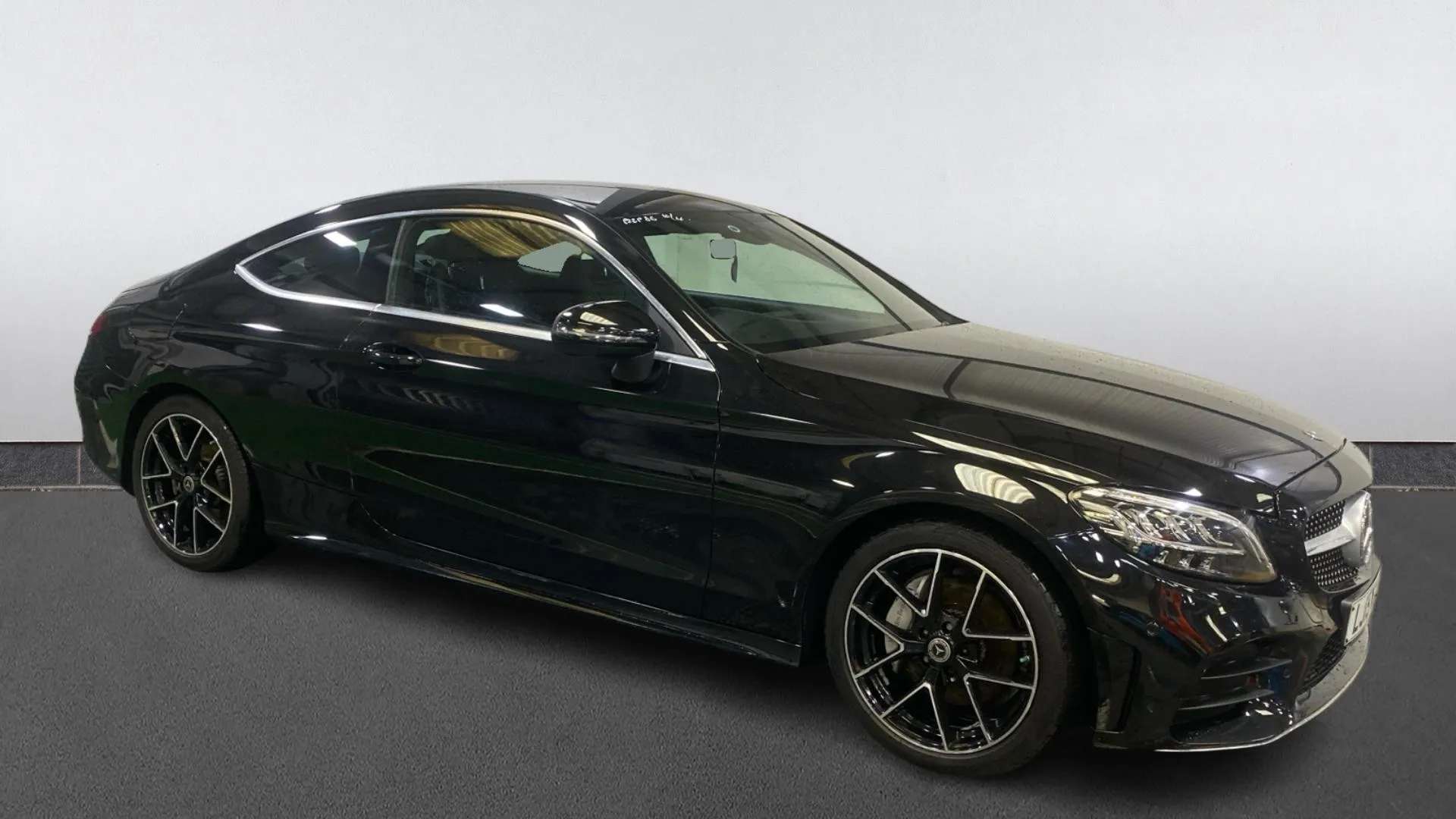 A 2019 MERCEDES-BENZ C CLASS C200 AMG Line 9G-Tronic A 2019 MERCEDES-BENZ C CLASS C200 AMG Line 9G-Tronic