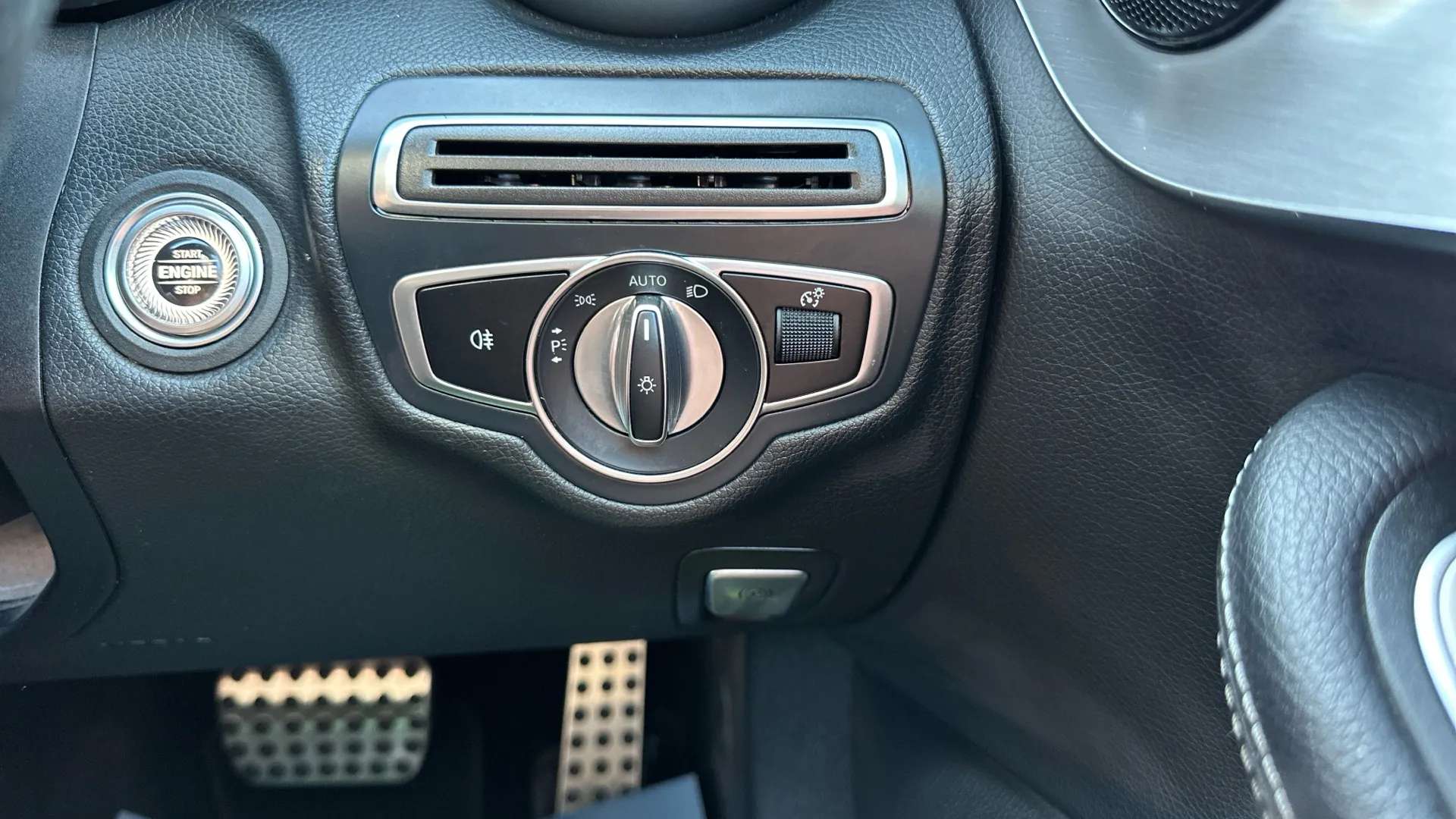 2019 MERCEDES-BENZ C CLASS 2019 MERCEDES-BENZ C CLASS