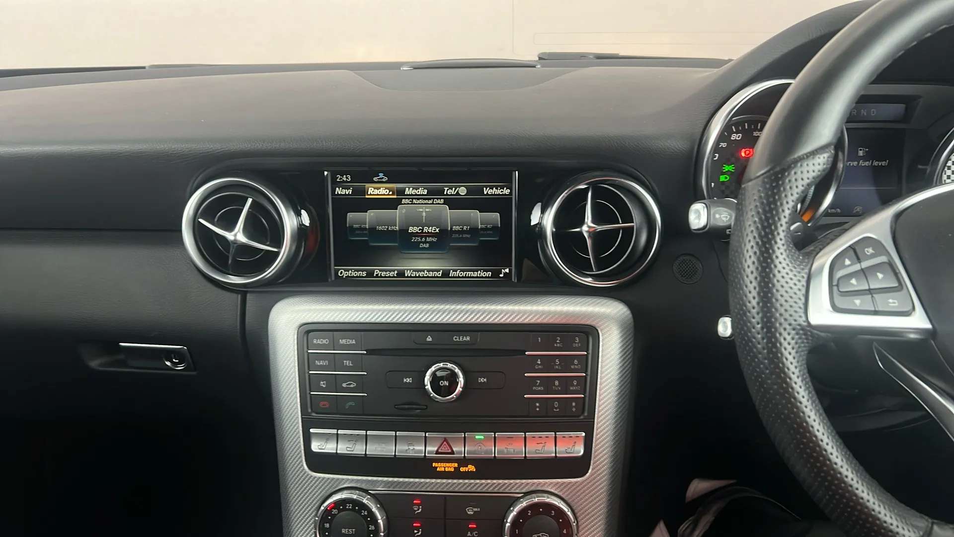 2017 MERCEDES-BENZ SLC 2017 MERCEDES-BENZ SLC