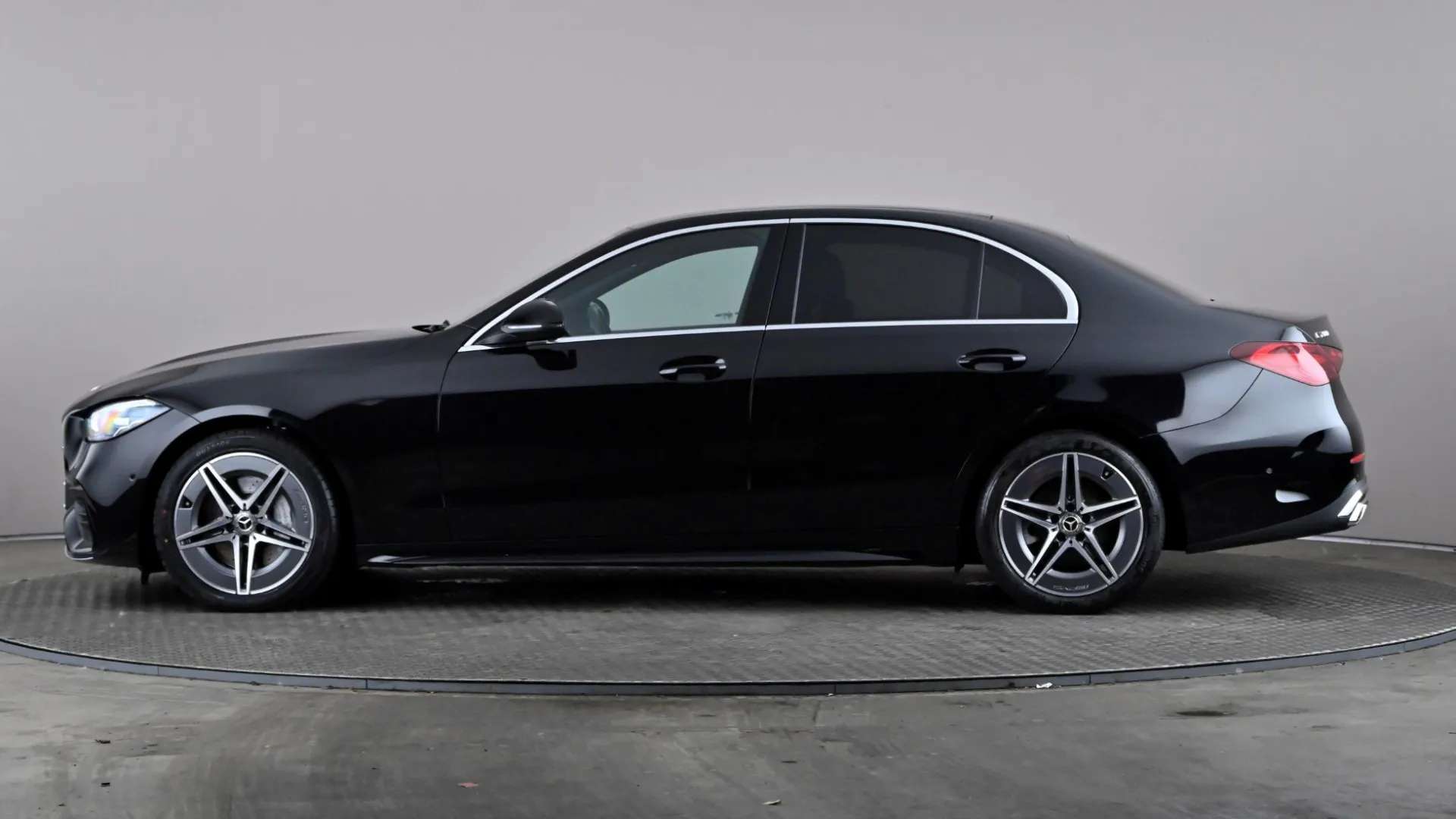 A 2025 MERCEDES-BENZ C CLASS C200 AMG Line 9G-Tronic A 2025 MERCEDES-BENZ C CLASS C200 AMG Line 9G-Tronic