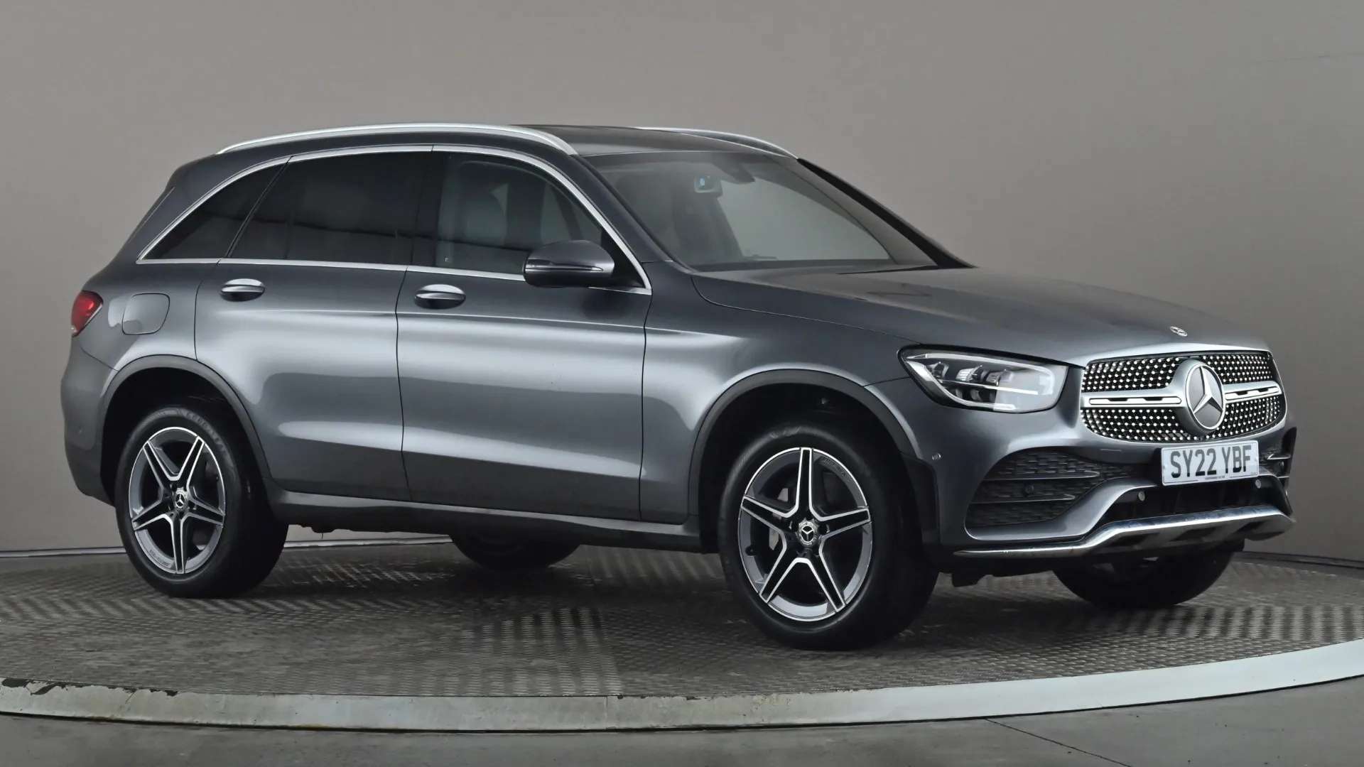 A 2022 MERCEDES-BENZ GLC GLC 300e 4Matic AMG Line 9G-Tronic A 2022 MERCEDES-BENZ GLC GLC 300e 4Matic AMG Line 9G-Tronic