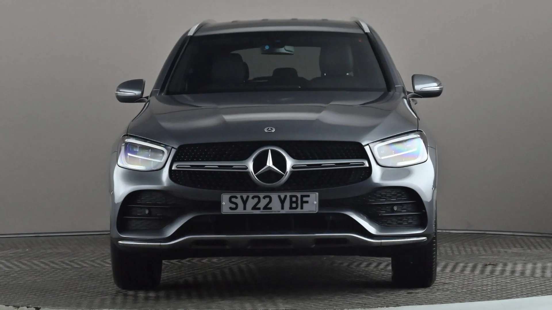A 2022 MERCEDES-BENZ GLC GLC 300e 4Matic AMG Line 9G-Tronic A 2022 MERCEDES-BENZ GLC GLC 300e 4Matic AMG Line 9G-Tronic