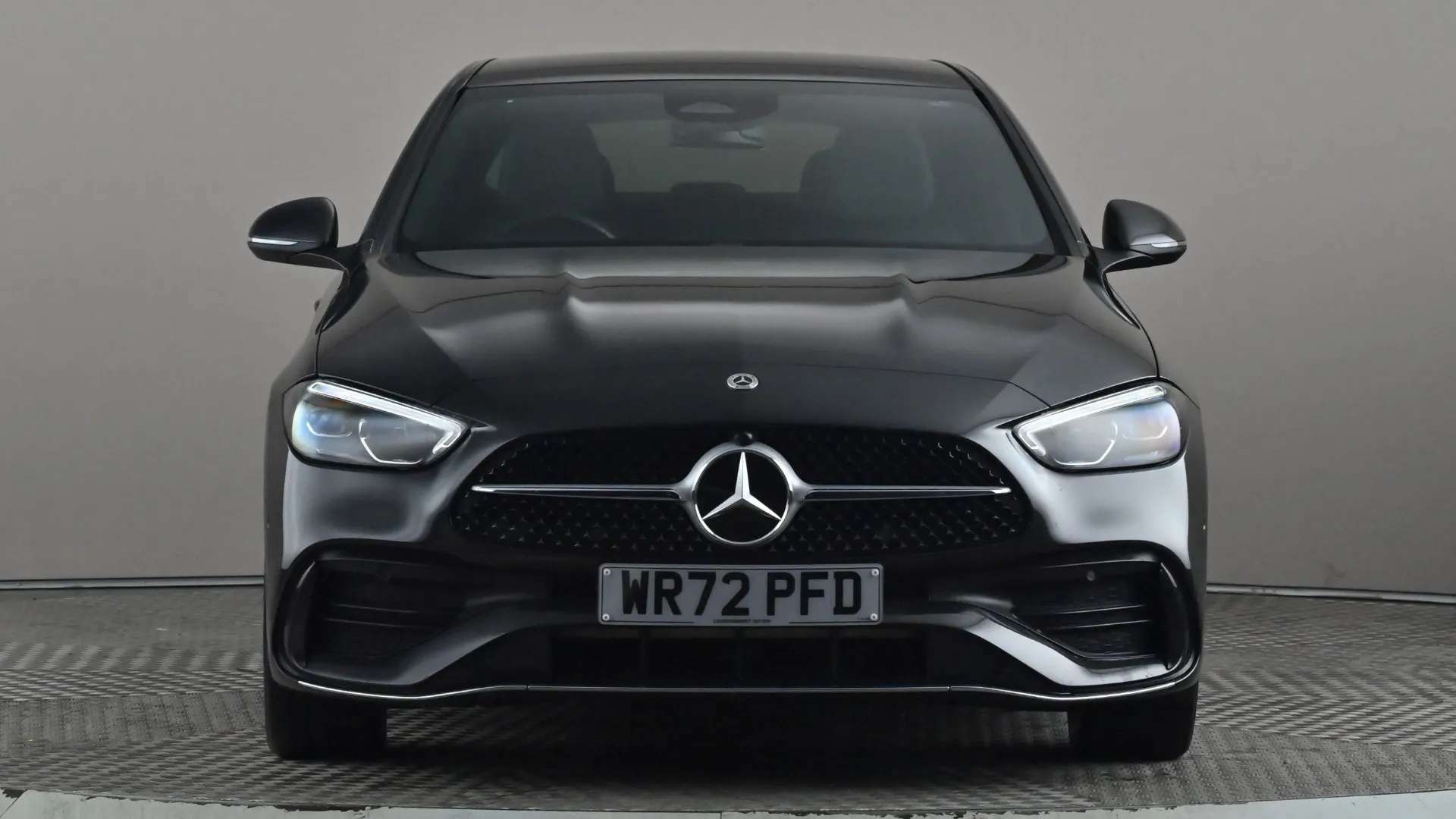 A 2022 MERCEDES-BENZ C CLASS C300e AMG Line 9G-Tronic A 2022 MERCEDES-BENZ C CLASS C300e AMG Line 9G-Tronic