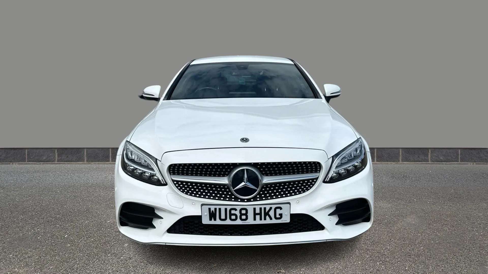 A 2018 MERCEDES-BENZ C CLASS C200 AMG Line 9G-Tronic A 2018 MERCEDES-BENZ C CLASS C200 AMG Line 9G-Tronic