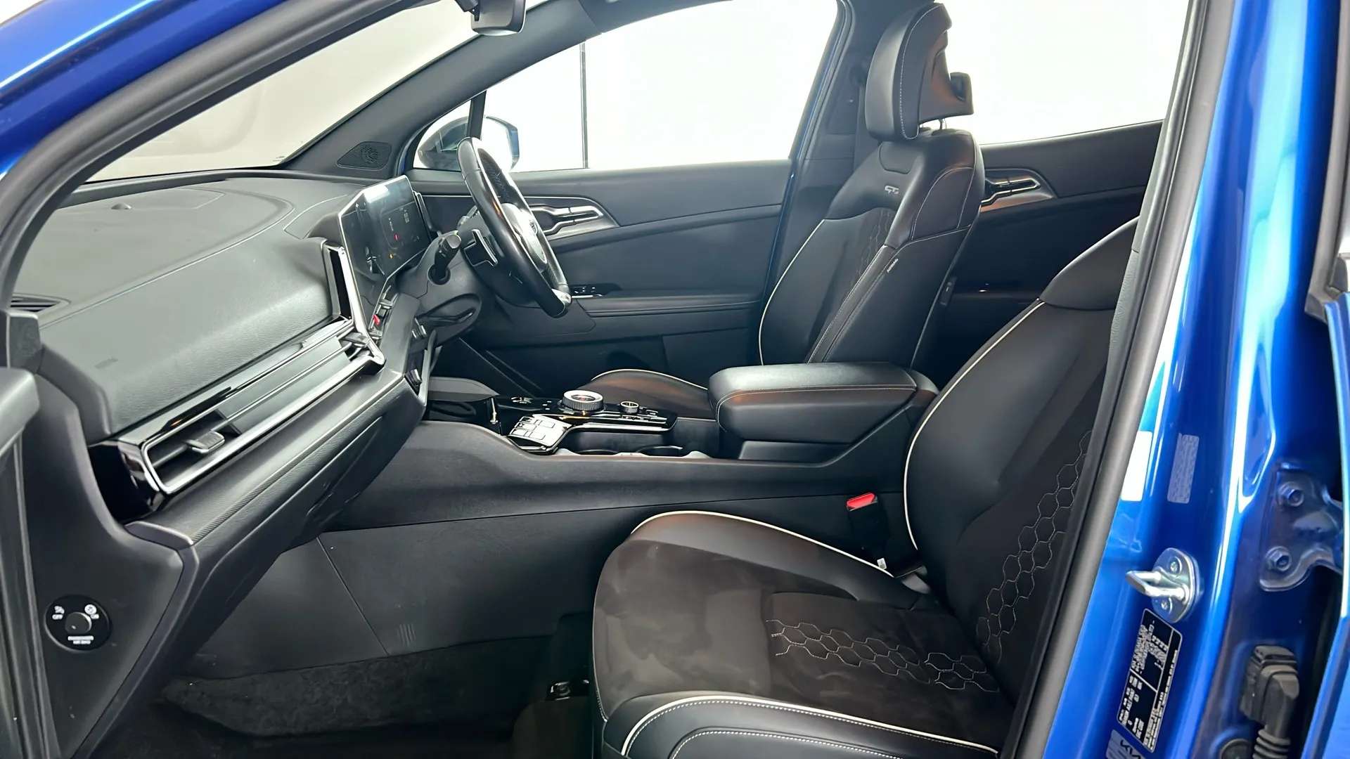 2023 KIA SPORTAGE 2023 KIA SPORTAGE