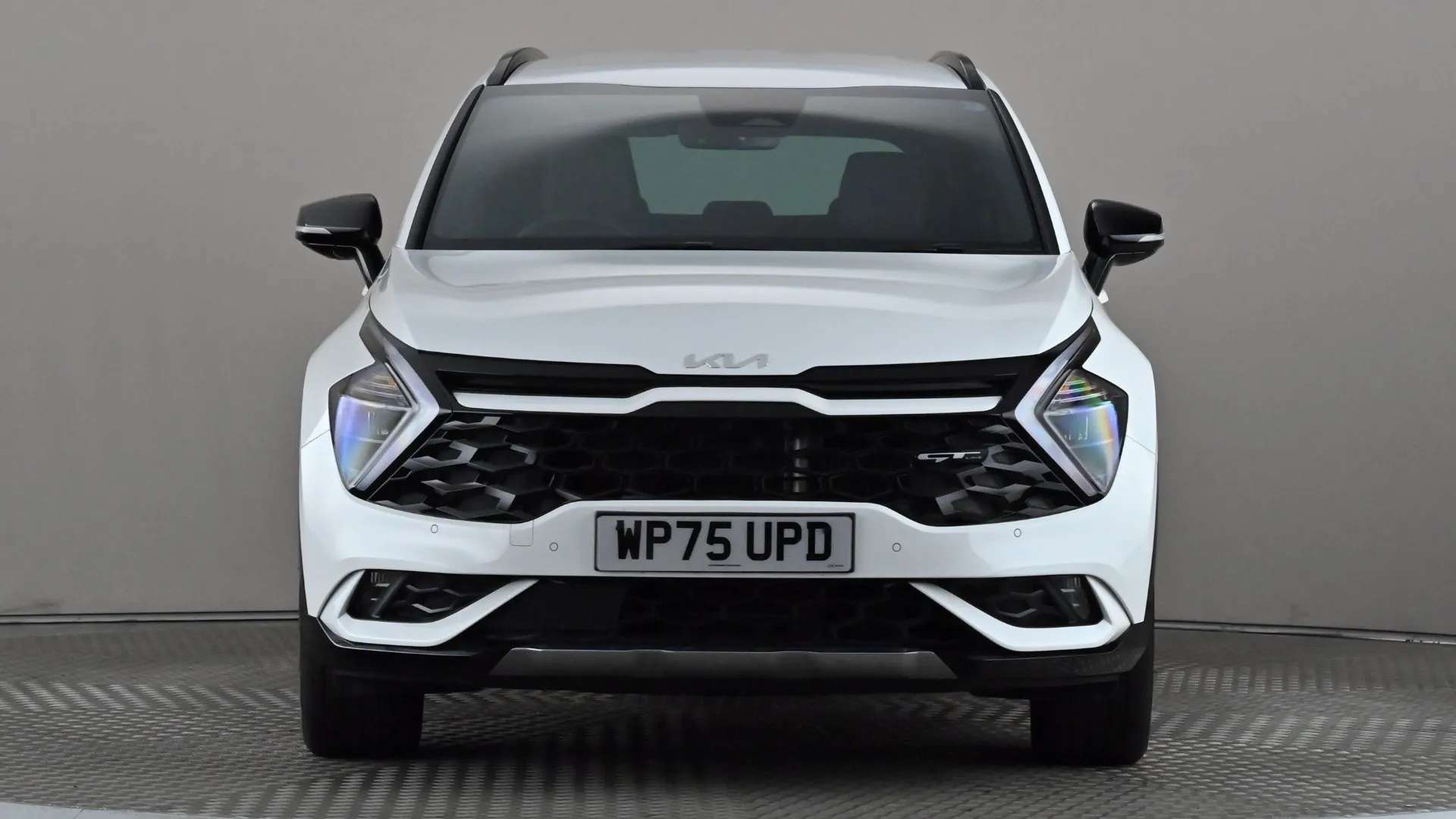 A 2025 KIA SPORTAGE 1.6T GDi 241 PHEV GT-Line Auto AWD A 2025 KIA SPORTAGE 1.6T GDi 241 PHEV GT-Line Auto AWD